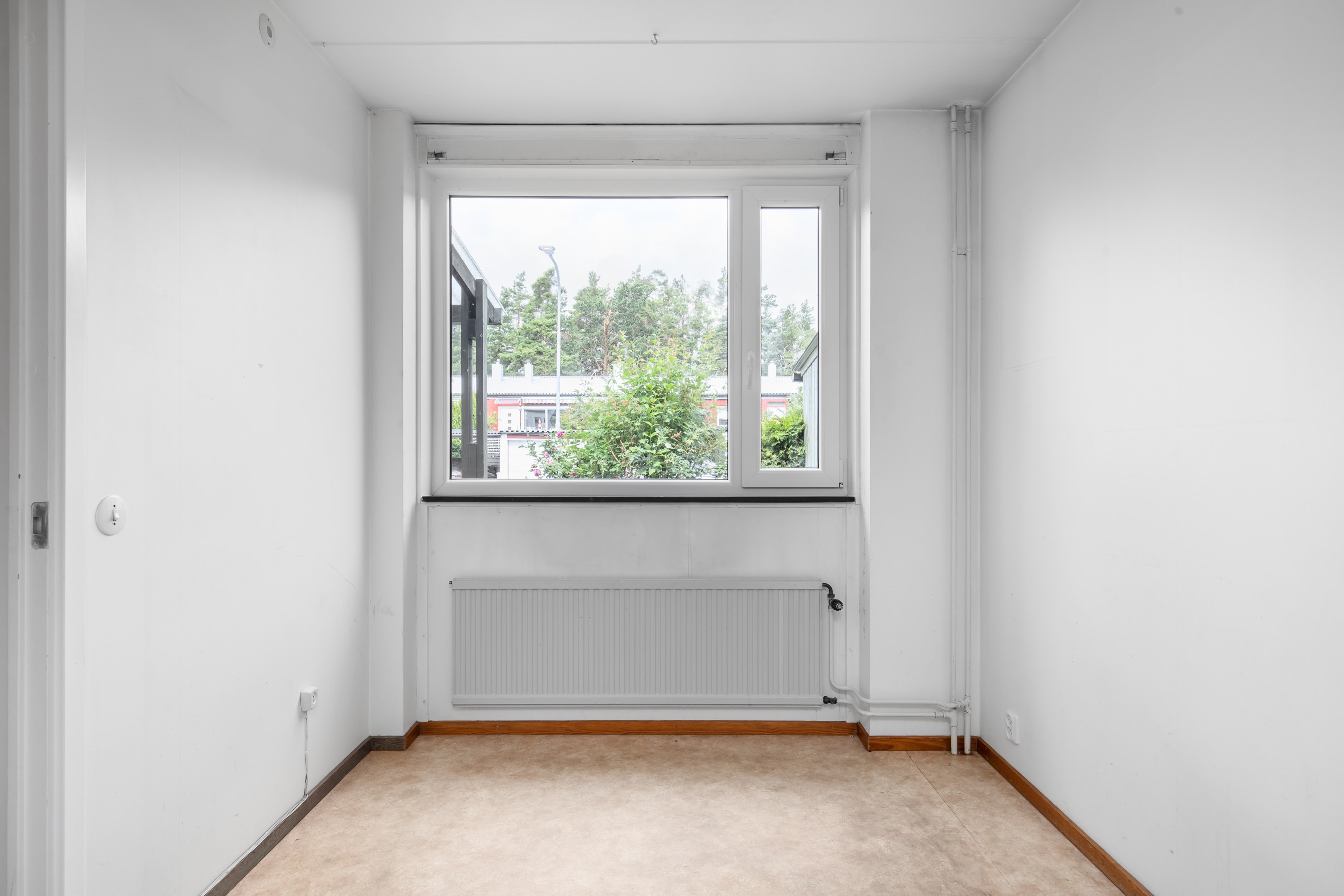 Bostadsbild från Knut Stangenbergs väg 24, Såld i Duvnäs Utskog, Nacka