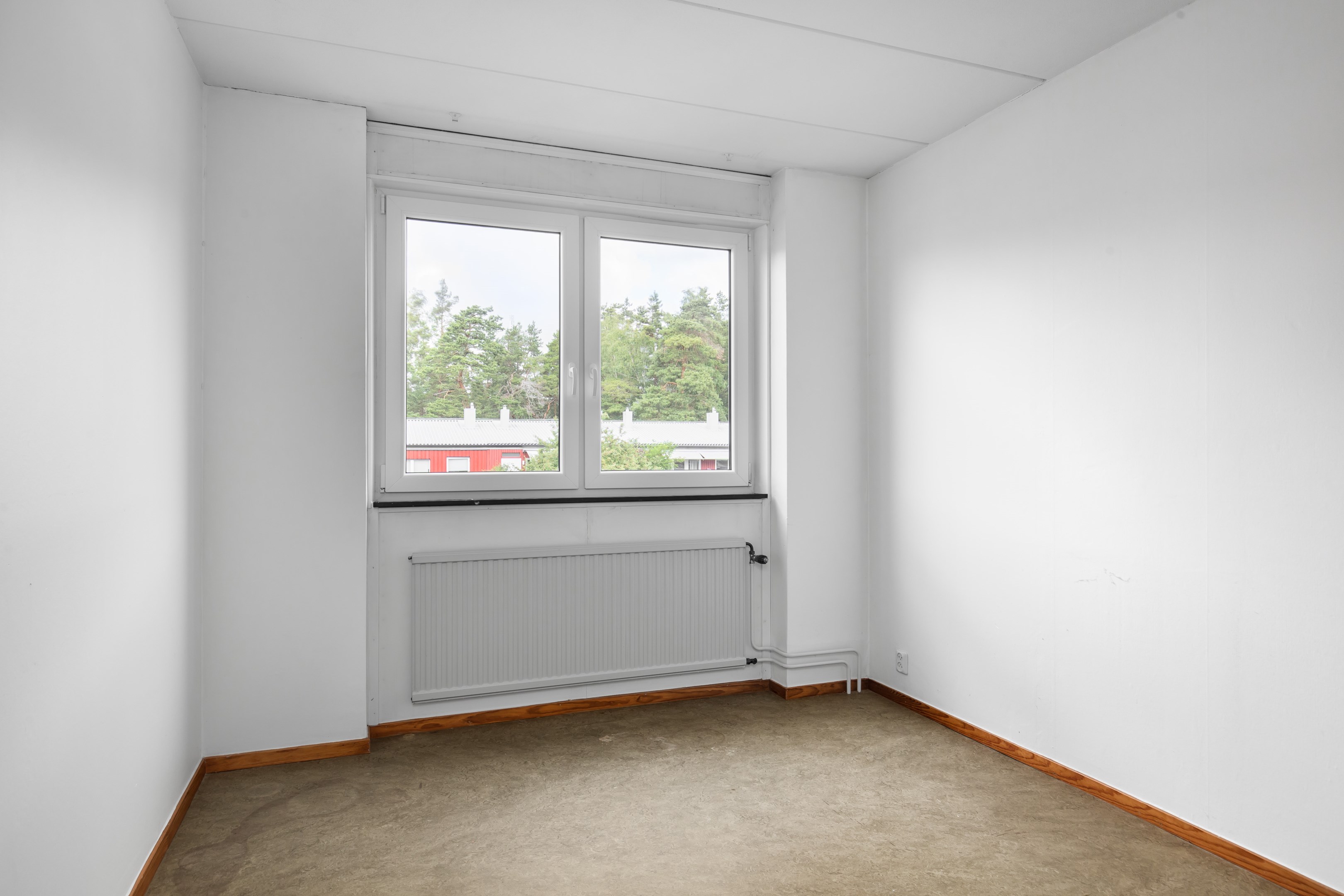 Bostadsbild från Knut Stangenbergs väg 24, Såld i Duvnäs Utskog, Nacka