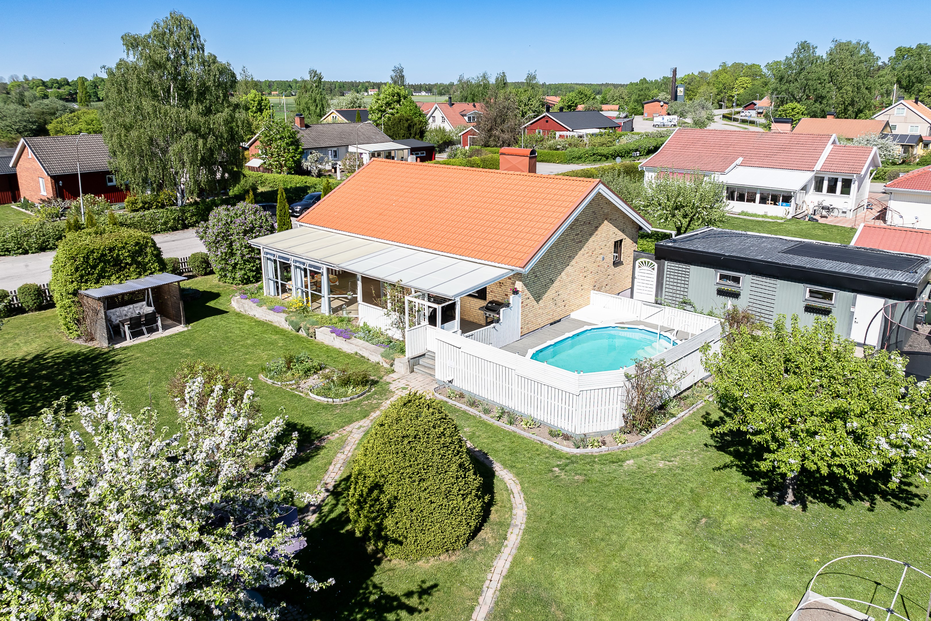 Bostadsbild från Vangsbyvägen 7, Såld i Vänge, Uppsala