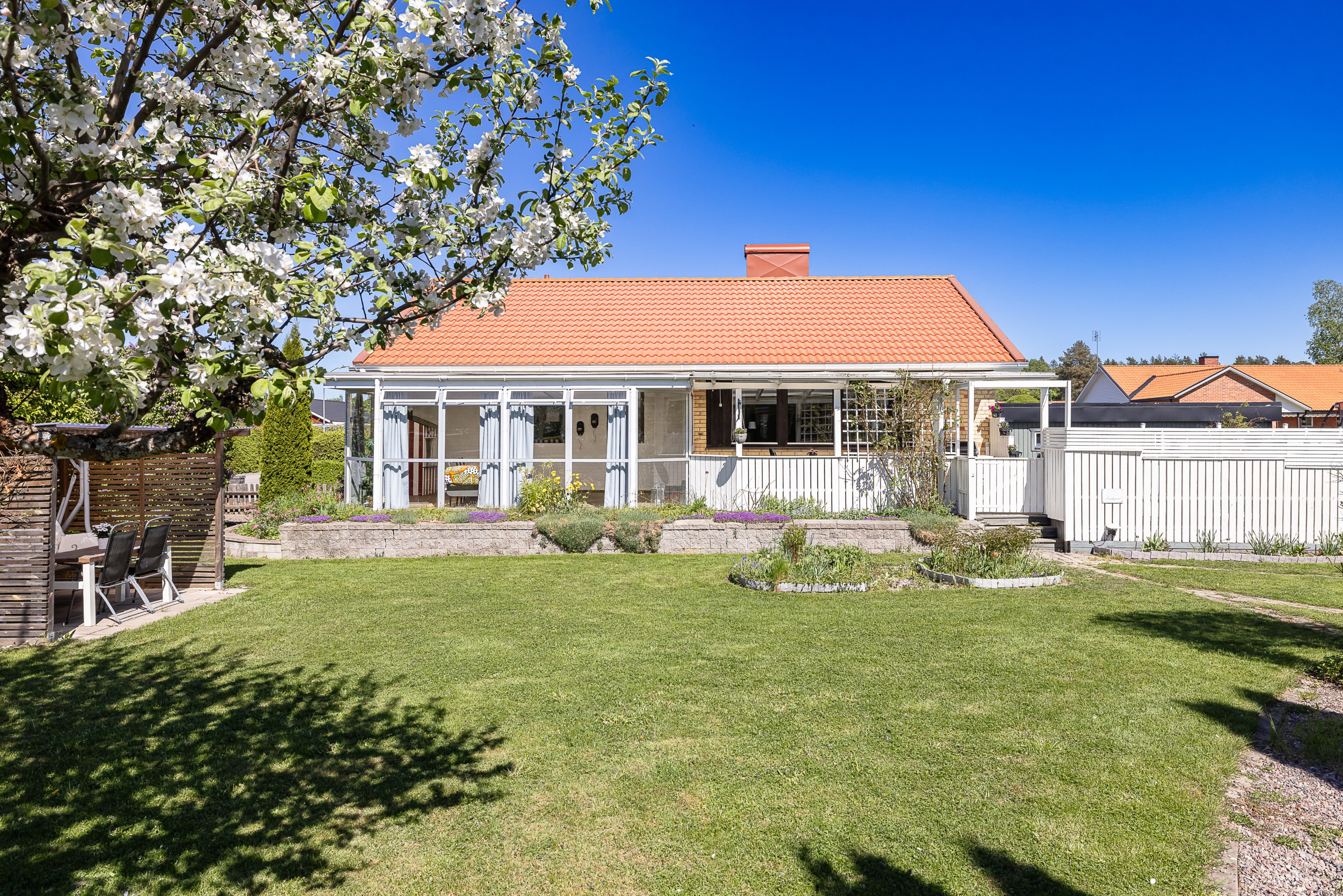 Bostadsbild från Vangsbyvägen 7, Såld i Vänge, Uppsala