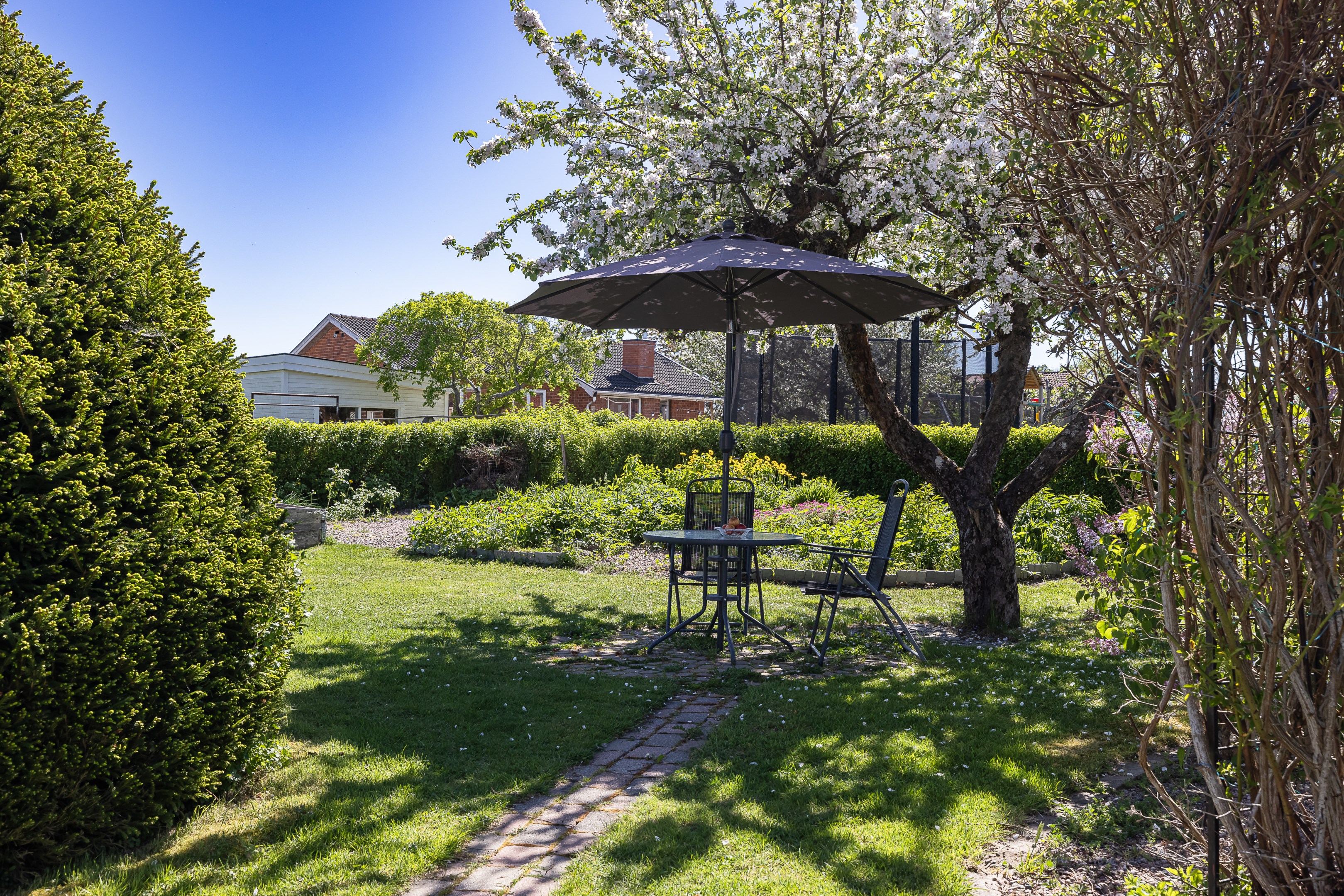 Bostadsbild från Vangsbyvägen 7, Såld i Vänge, Uppsala