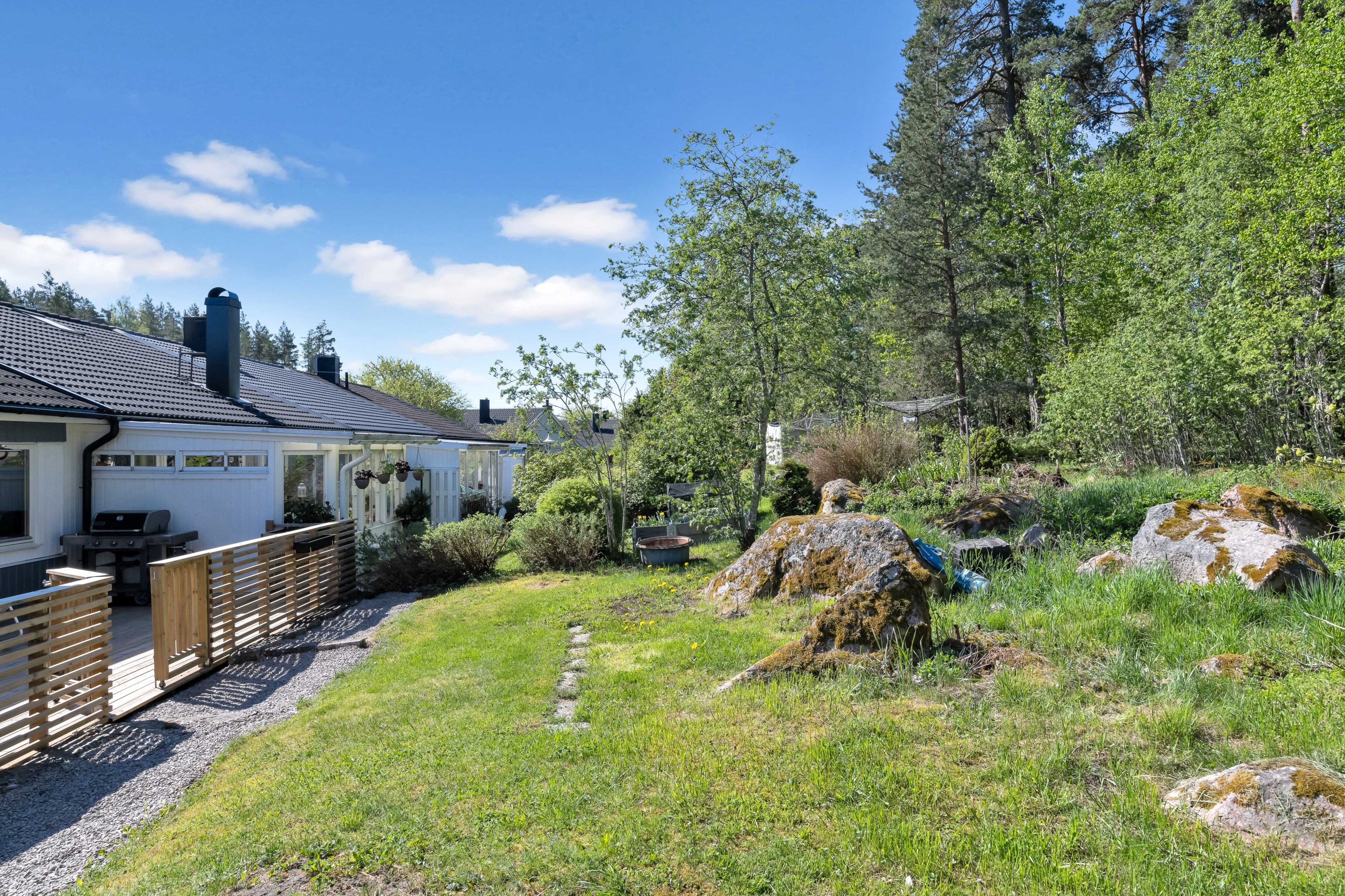 Bostadsbild från Arkitektvägen 22, Såld i Vänge, Uppsala