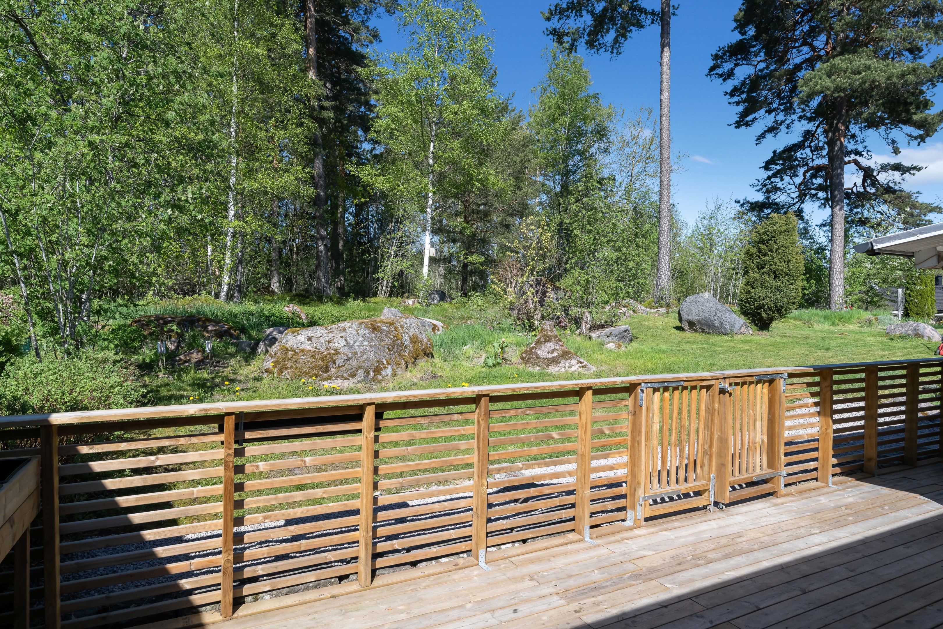 Bostadsbild från Arkitektvägen 22, Såld i Vänge, Uppsala