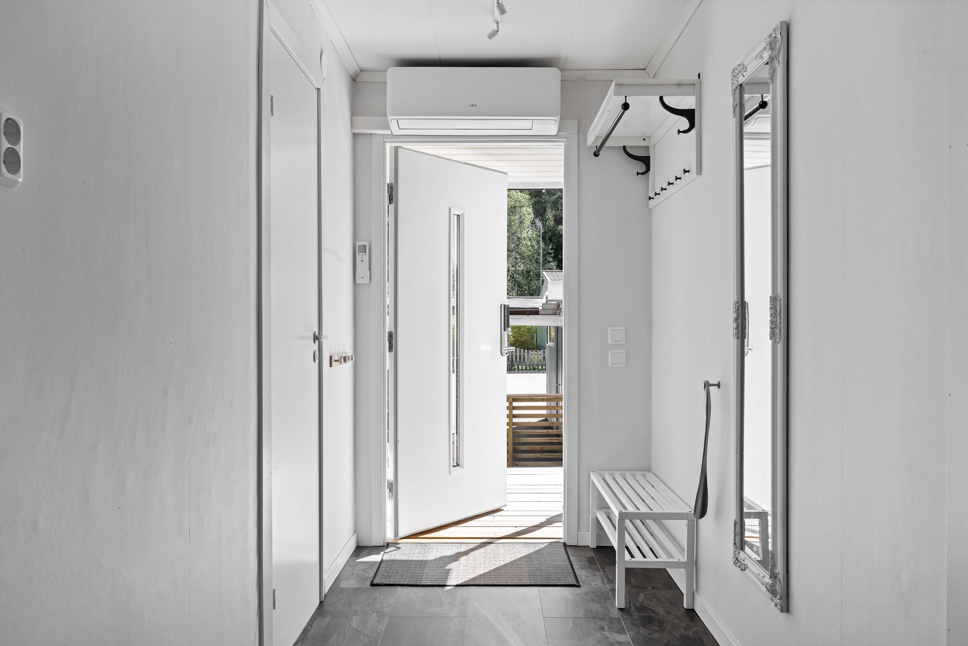 Bostadsbild från Arkitektvägen 22, Såld i Vänge, Uppsala