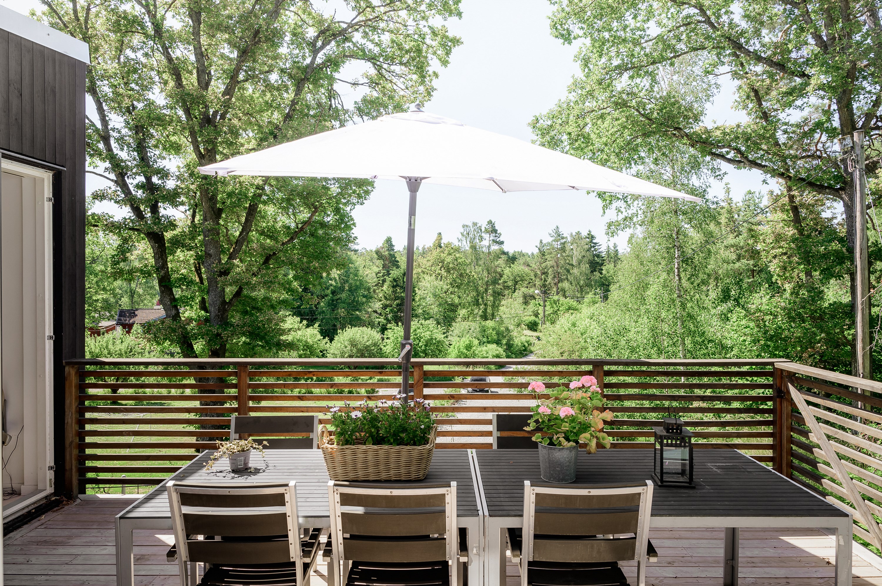 Bostadsbild från Storsvängen 21, Såld i Gustavsvik, Nacka