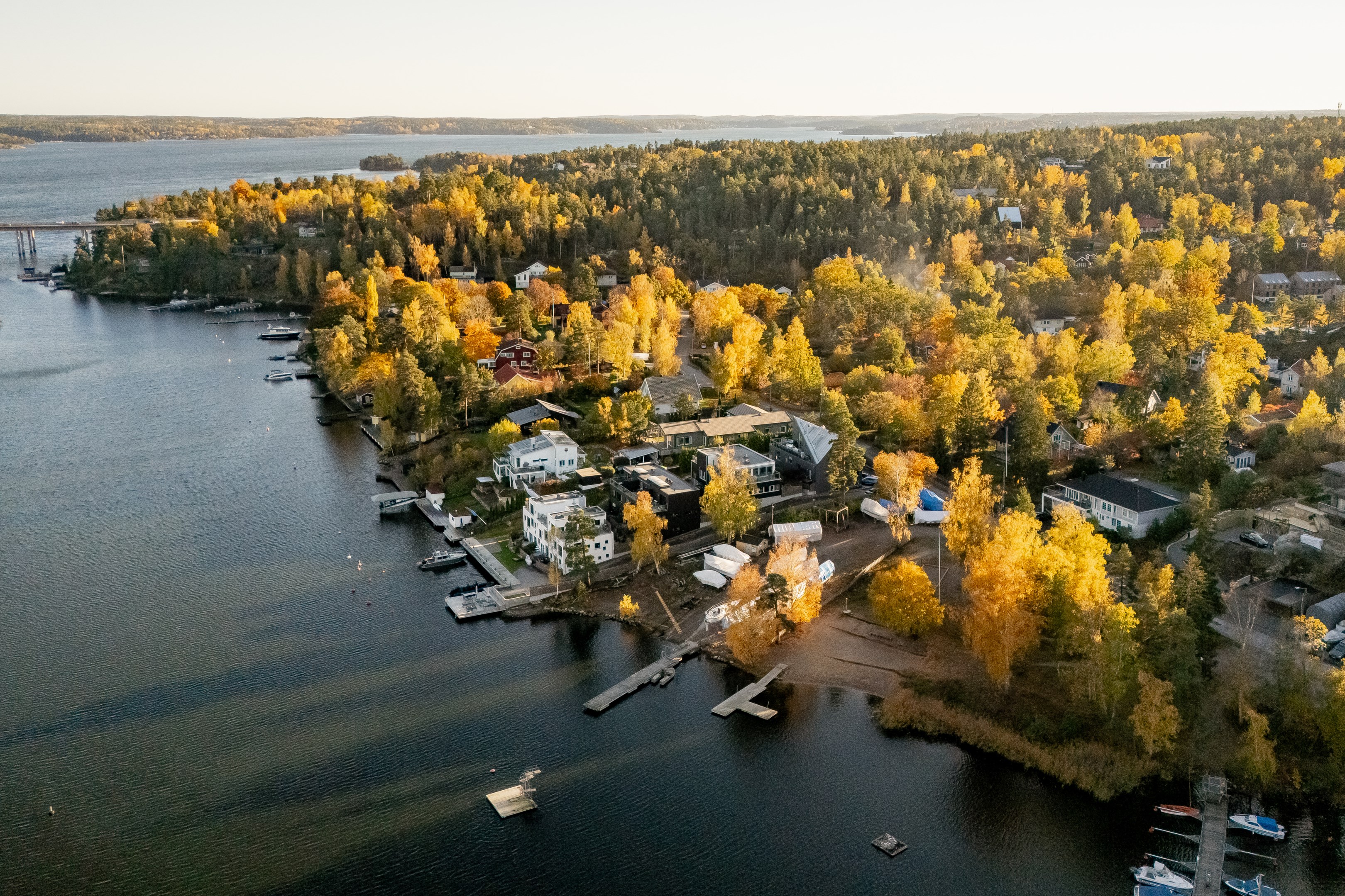 Områdets badplats & brygga i Kilsviken