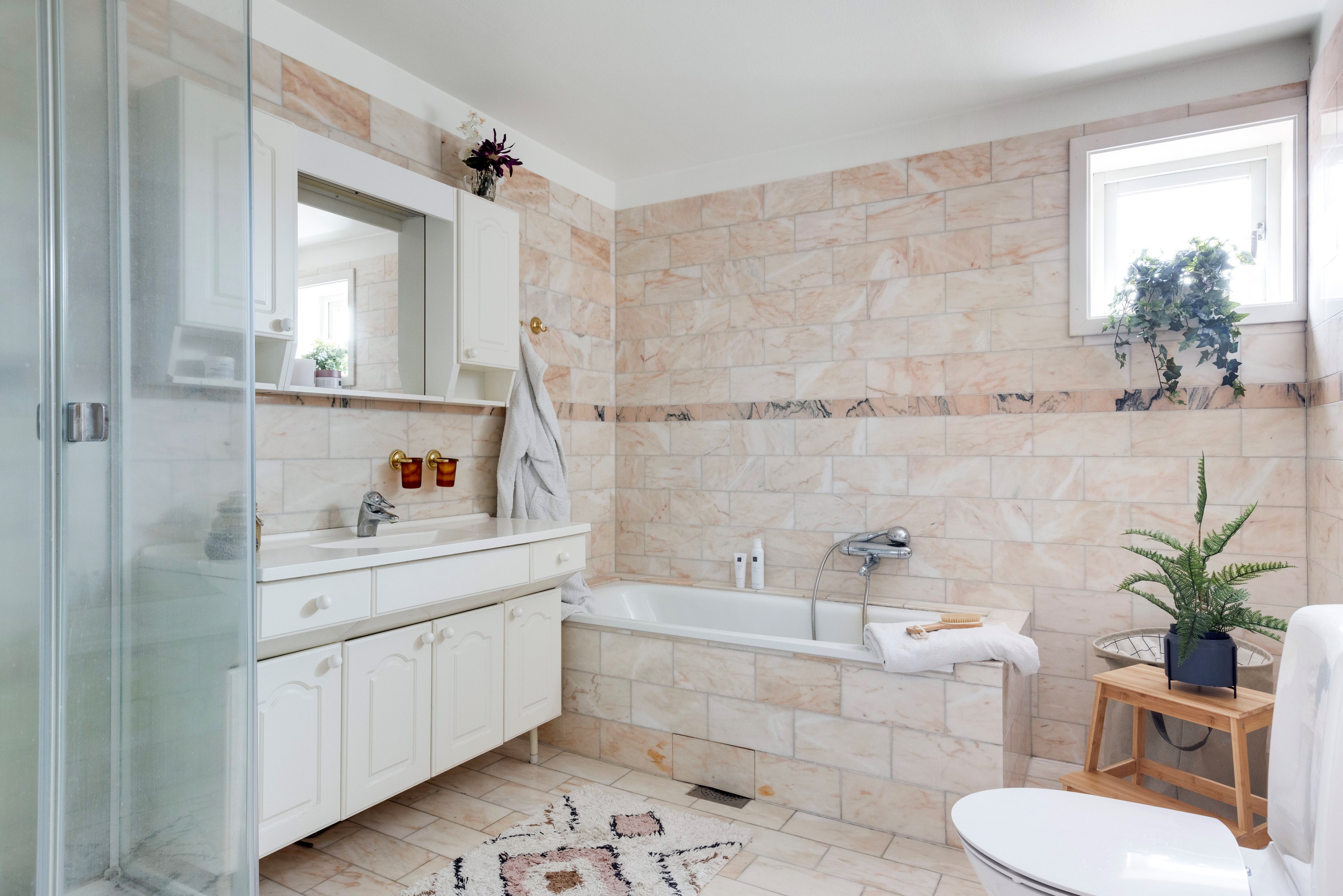 Bostadsbild från Doppingvägen 10, Såld i Sunnersta, Uppsala