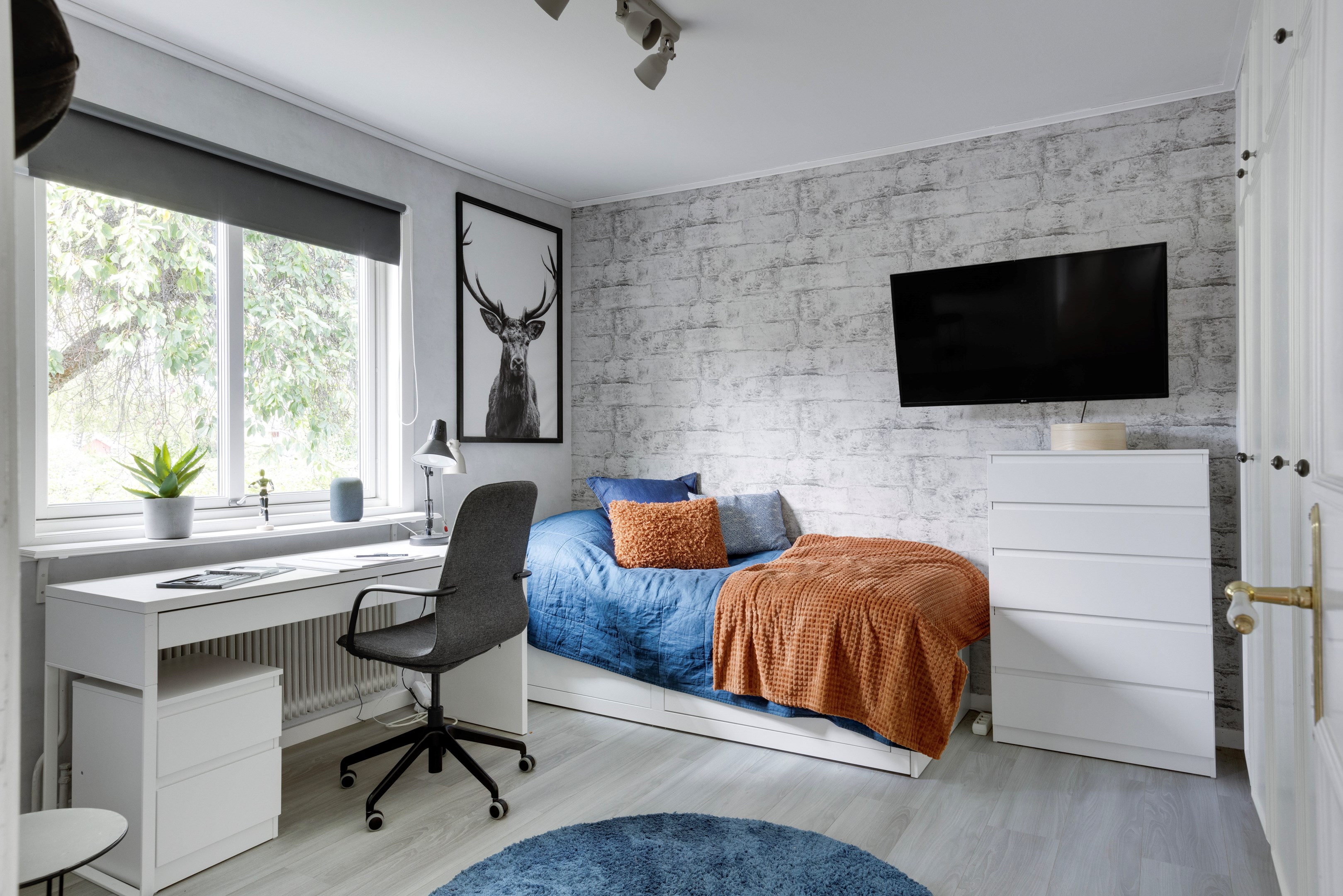 Bostadsbild från Doppingvägen 10, Såld i Sunnersta, Uppsala