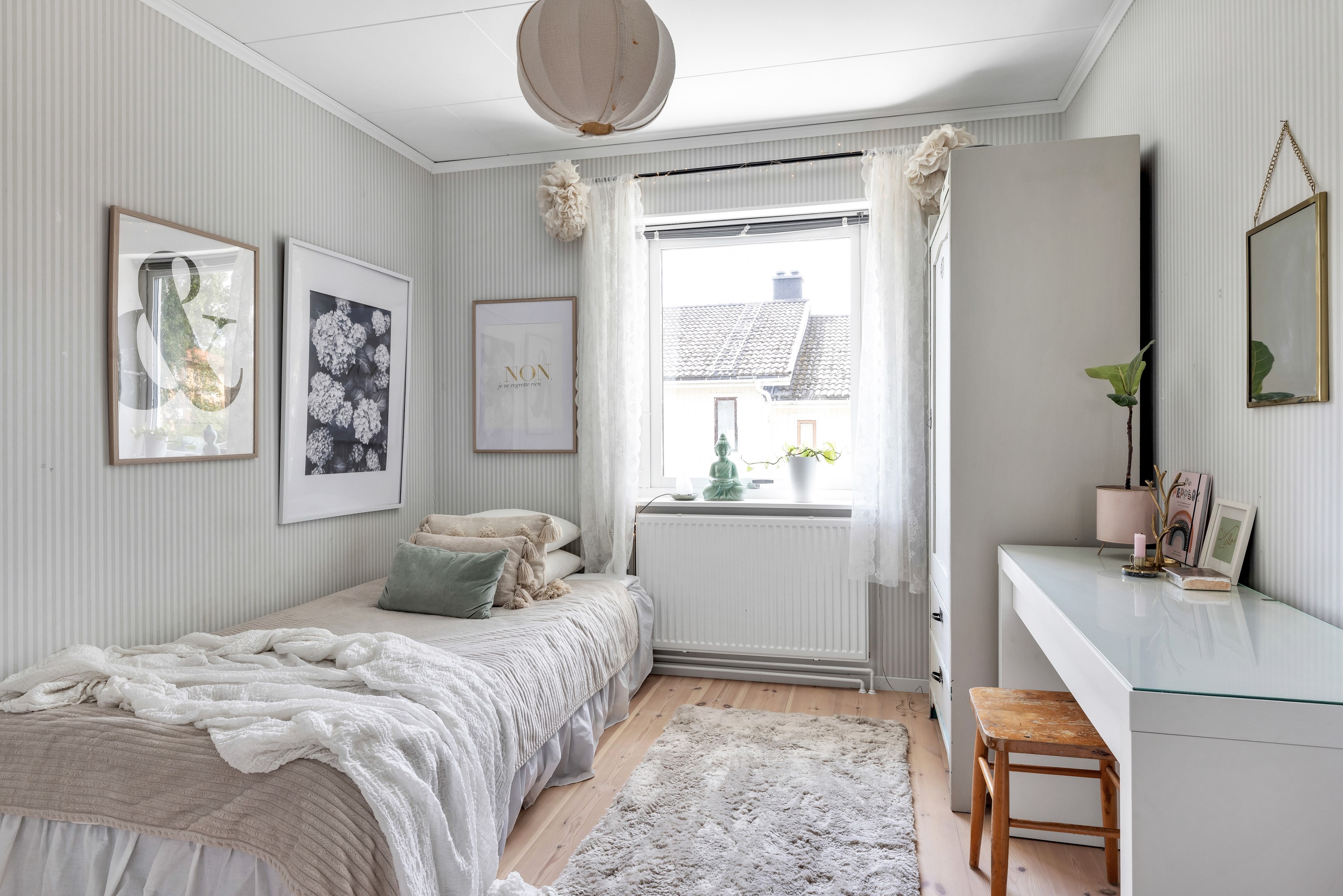 Bostadsbild från Eriksbergsvägen 17C, Såld i Sommarro, Uppsala