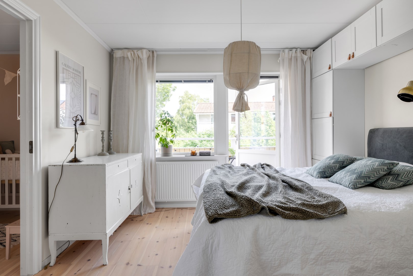 Bostadsbild från Eriksbergsvägen 17C, Såld i Sommarro, Uppsala