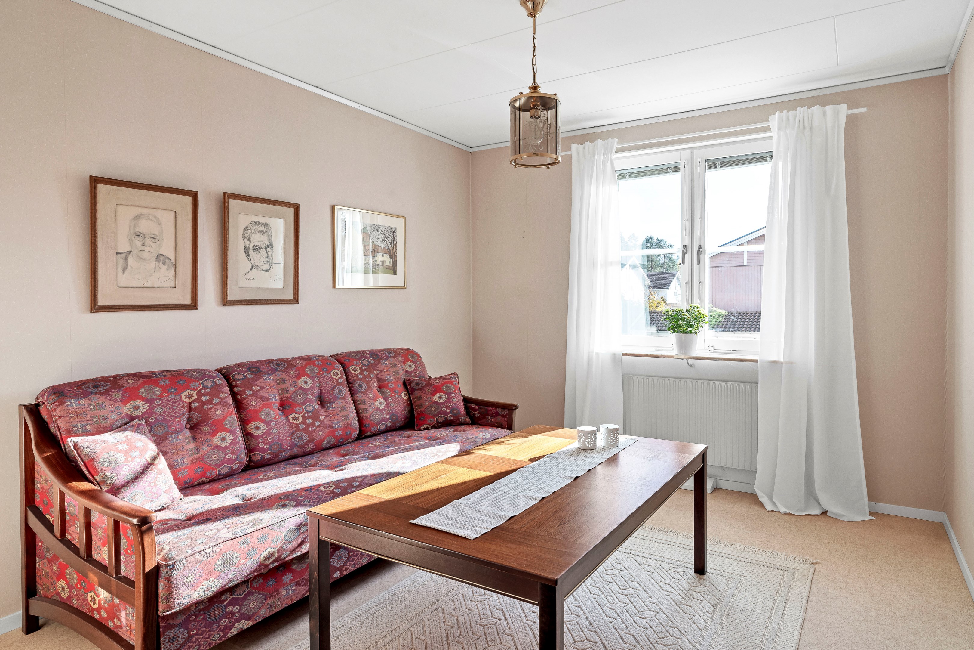 Bostadsbild från Stenhagsvägen 106, Såld i Stenhagen, Uppsala