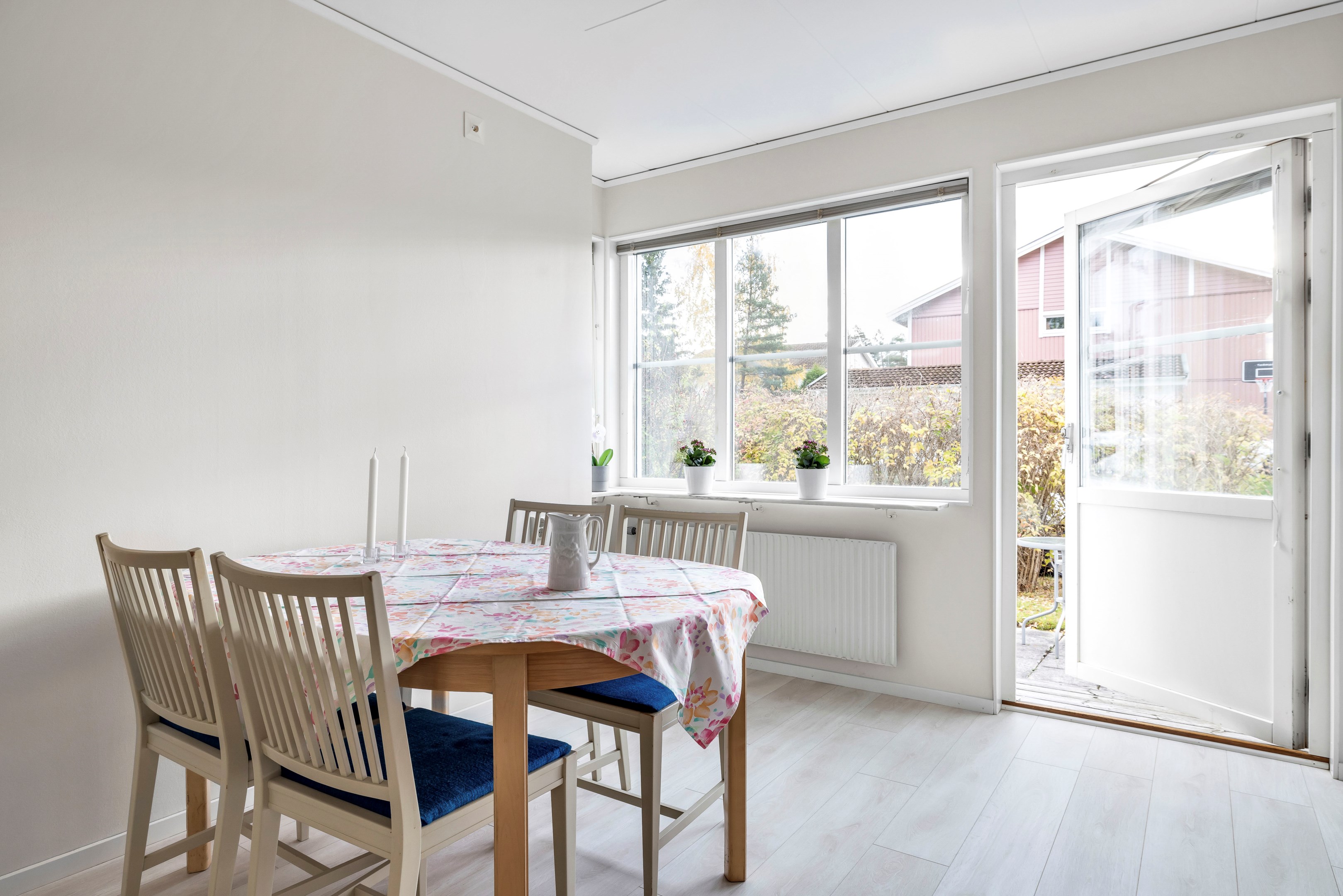 Bostadsbild från Stenhagsvägen 106, Såld i Stenhagen, Uppsala