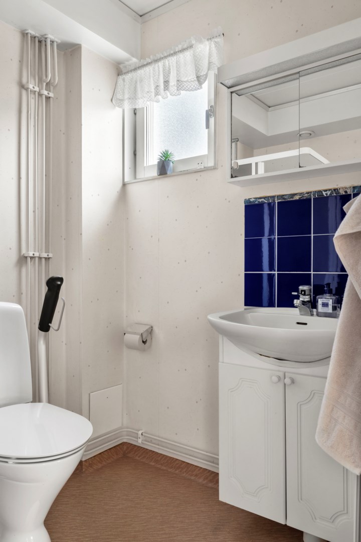 Bostadsbild från Stenhagsvägen 106, Såld i Stenhagen, Uppsala