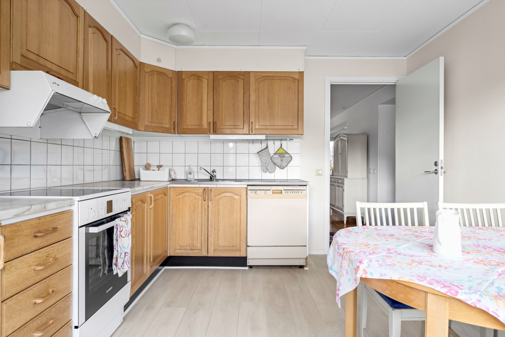 Bostadsbild från Stenhagsvägen 106, Såld i Stenhagen, Uppsala