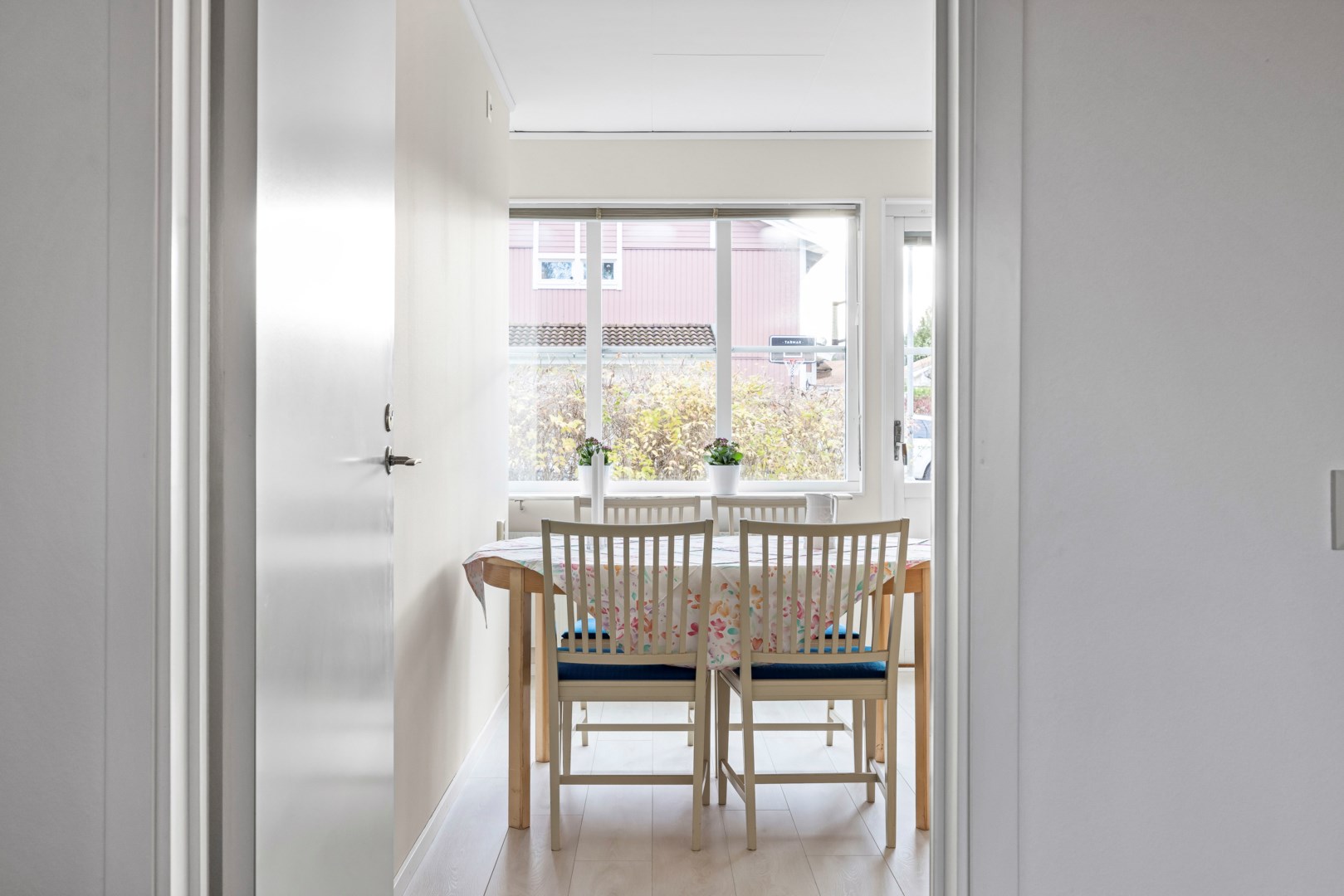 Bostadsbild från Stenhagsvägen 106, Såld i Stenhagen, Uppsala