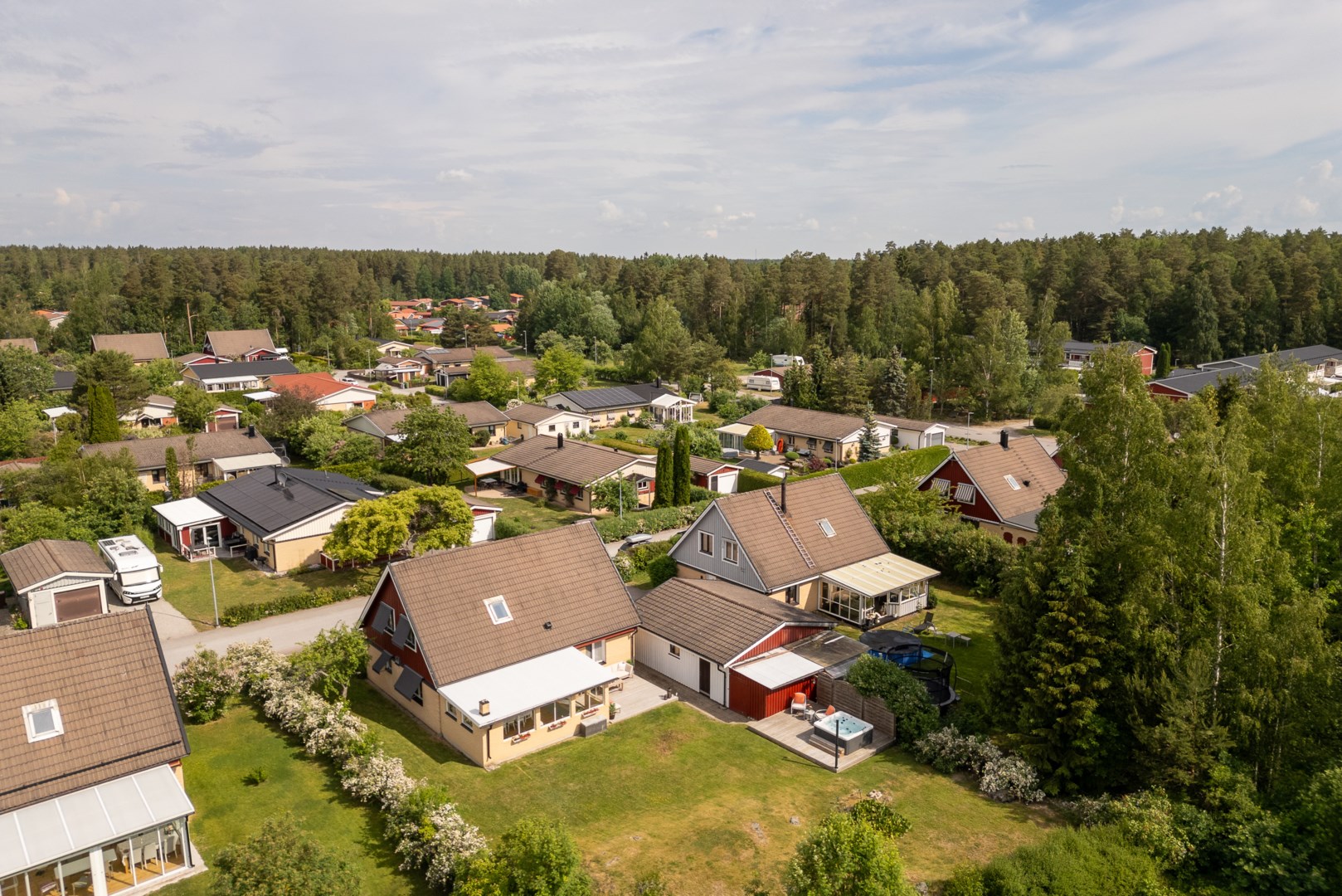 Bostadsbild från Heimers väg 7, Såld i Irsta, Västerås