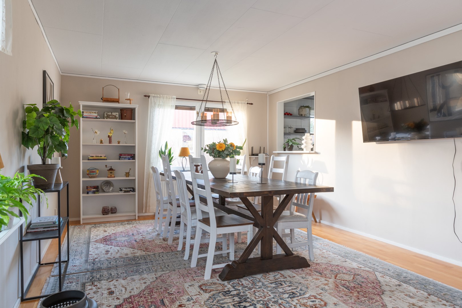 Bostadsbild från Heimers väg 7, Såld i Irsta, Västerås