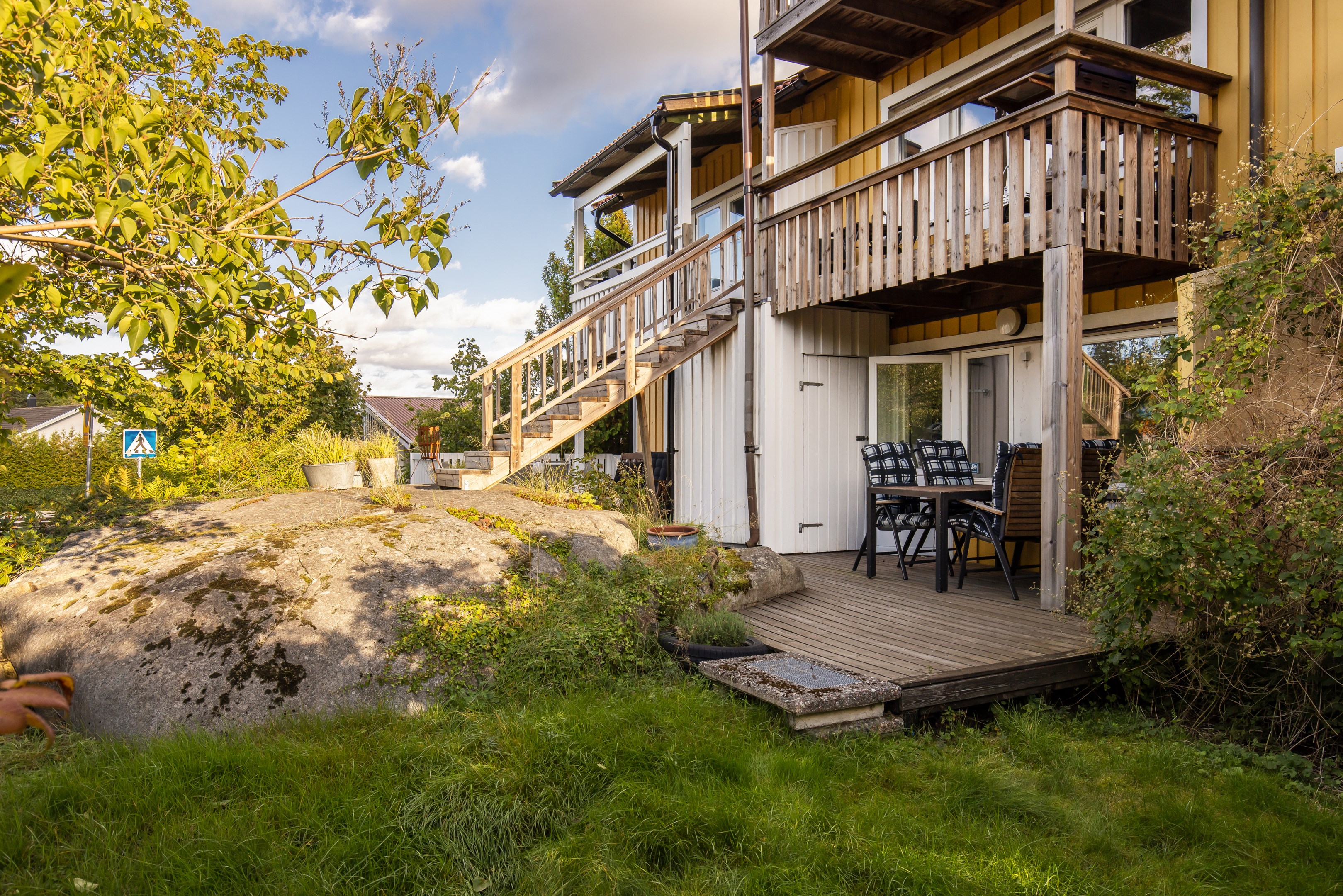 Bostadsbild från Sandholmsvägen 15, Till salu i Östra Orminge, Nacka