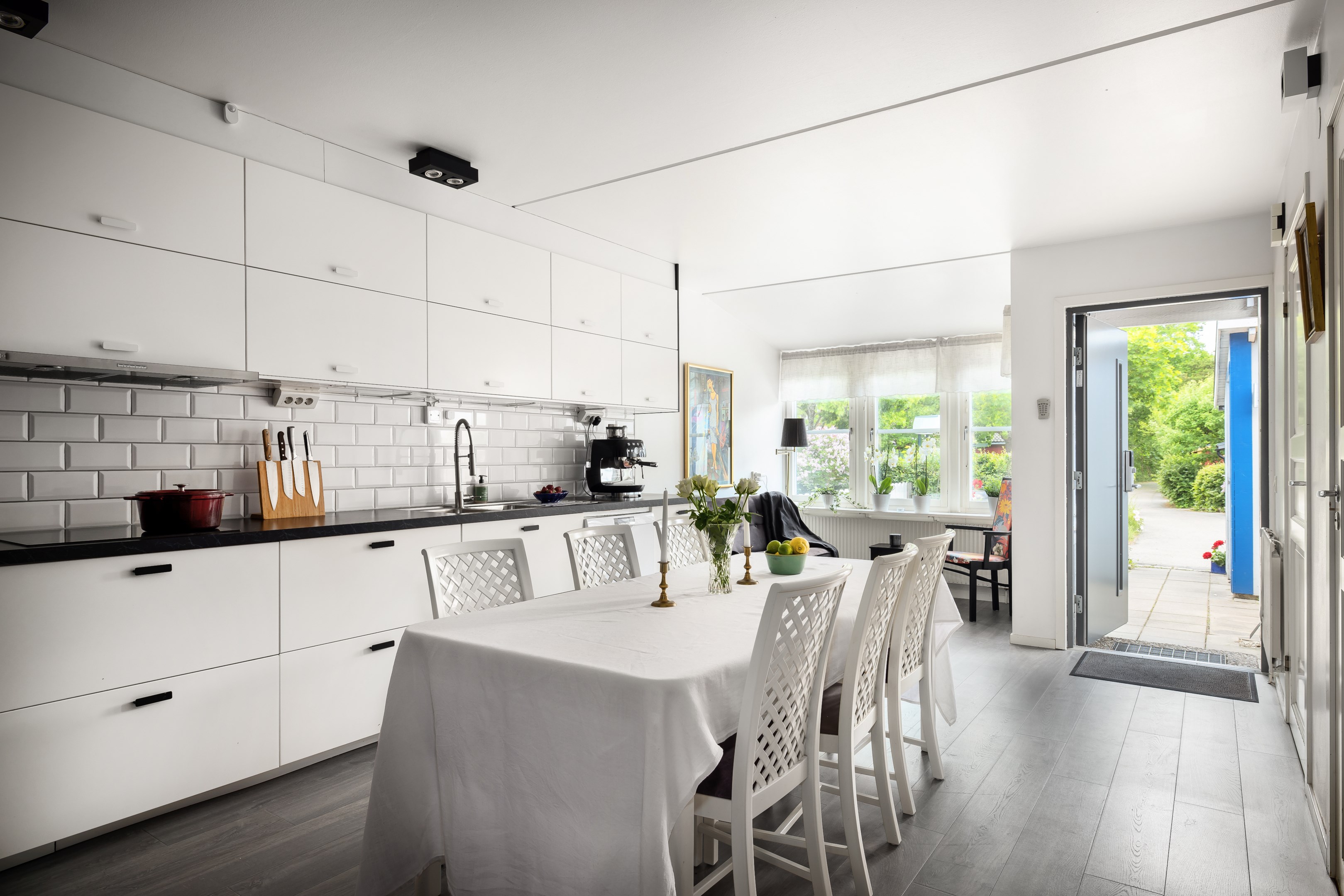 Bostadsbild från Norrholmsvägen 74, Såld i Östra Orminge, Nacka