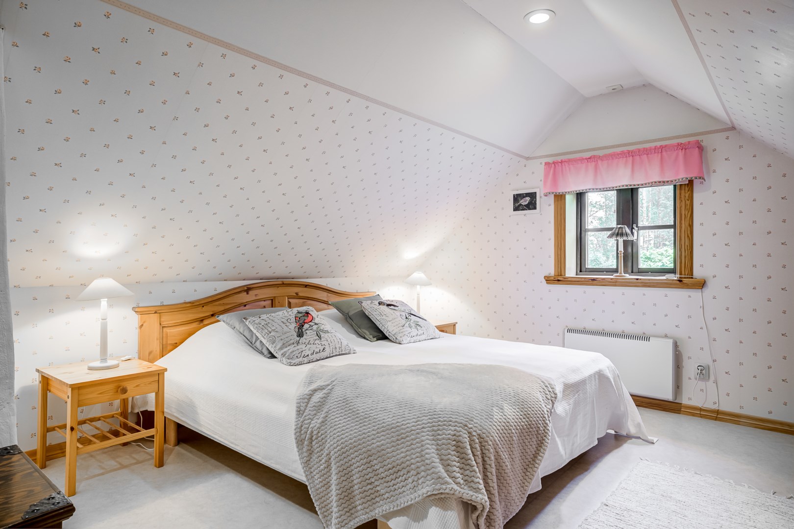 Bostadsbild från Skoklostervägen 40, Såld i Skokloster, Håbo