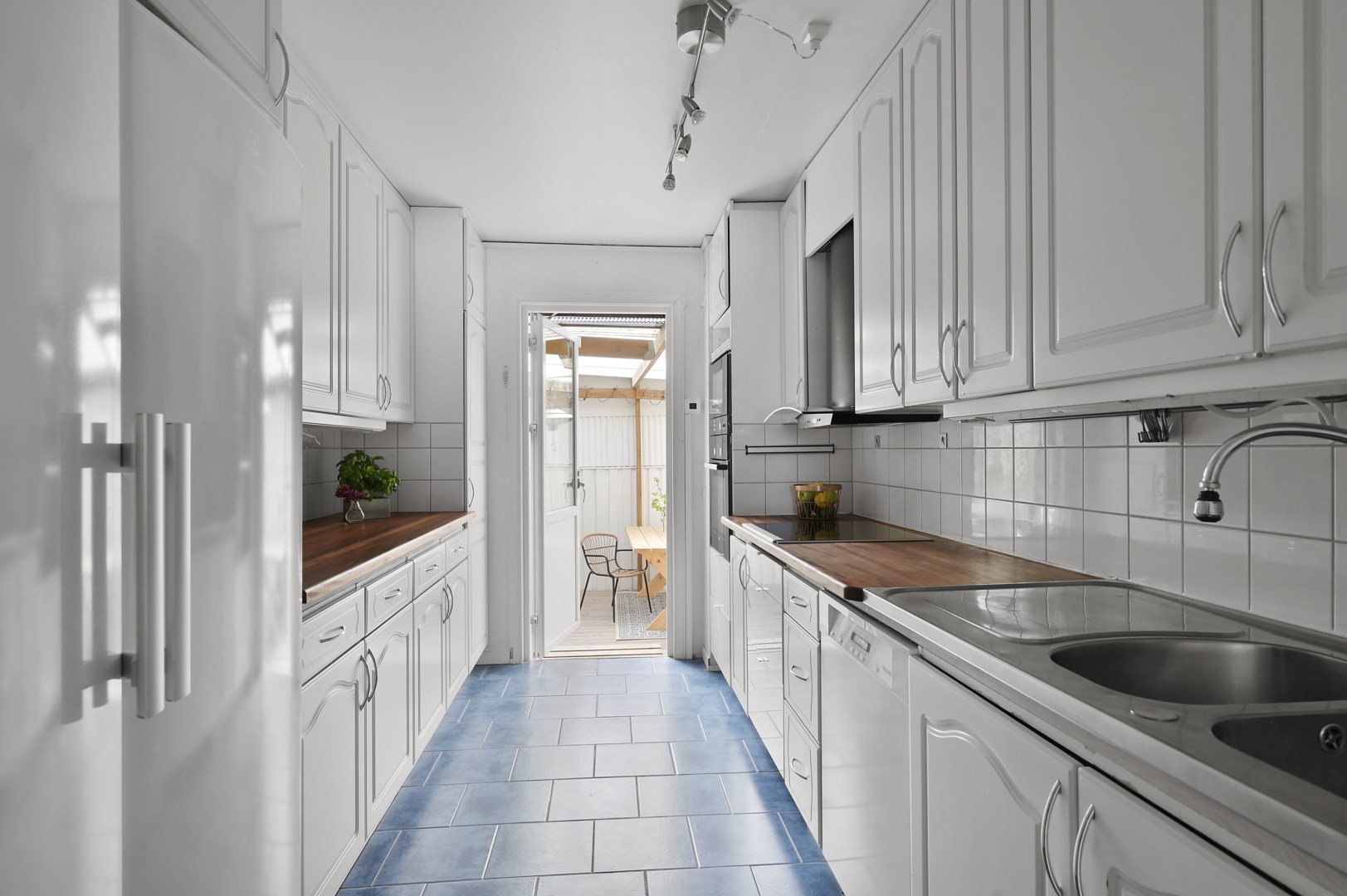 Bostadsbild från Slåttervägen 10, Såld i Ekerö Träkvista, Ekerö