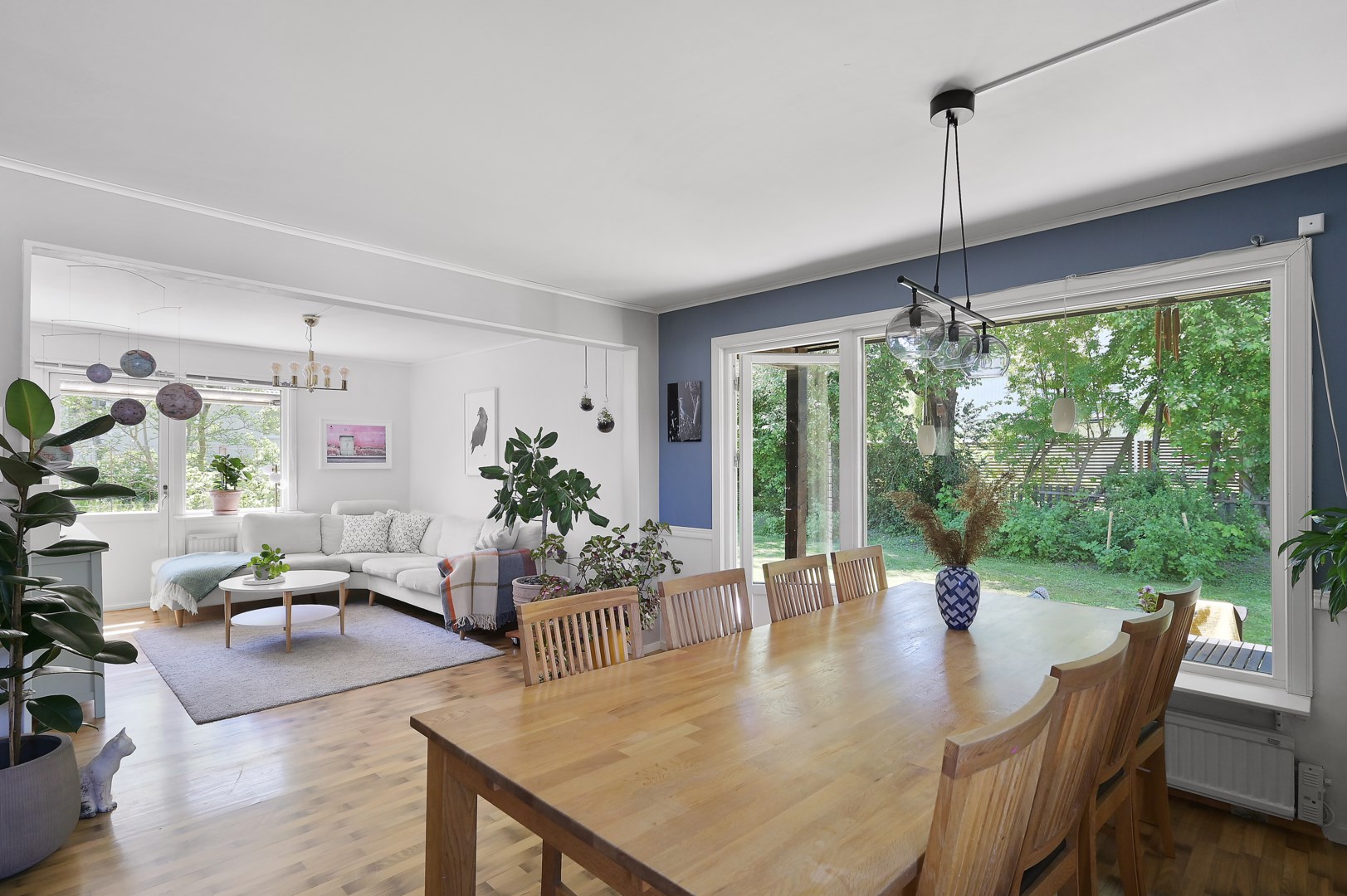 Bostadsbild från Slåttervägen 10, Såld i Ekerö Träkvista, Ekerö