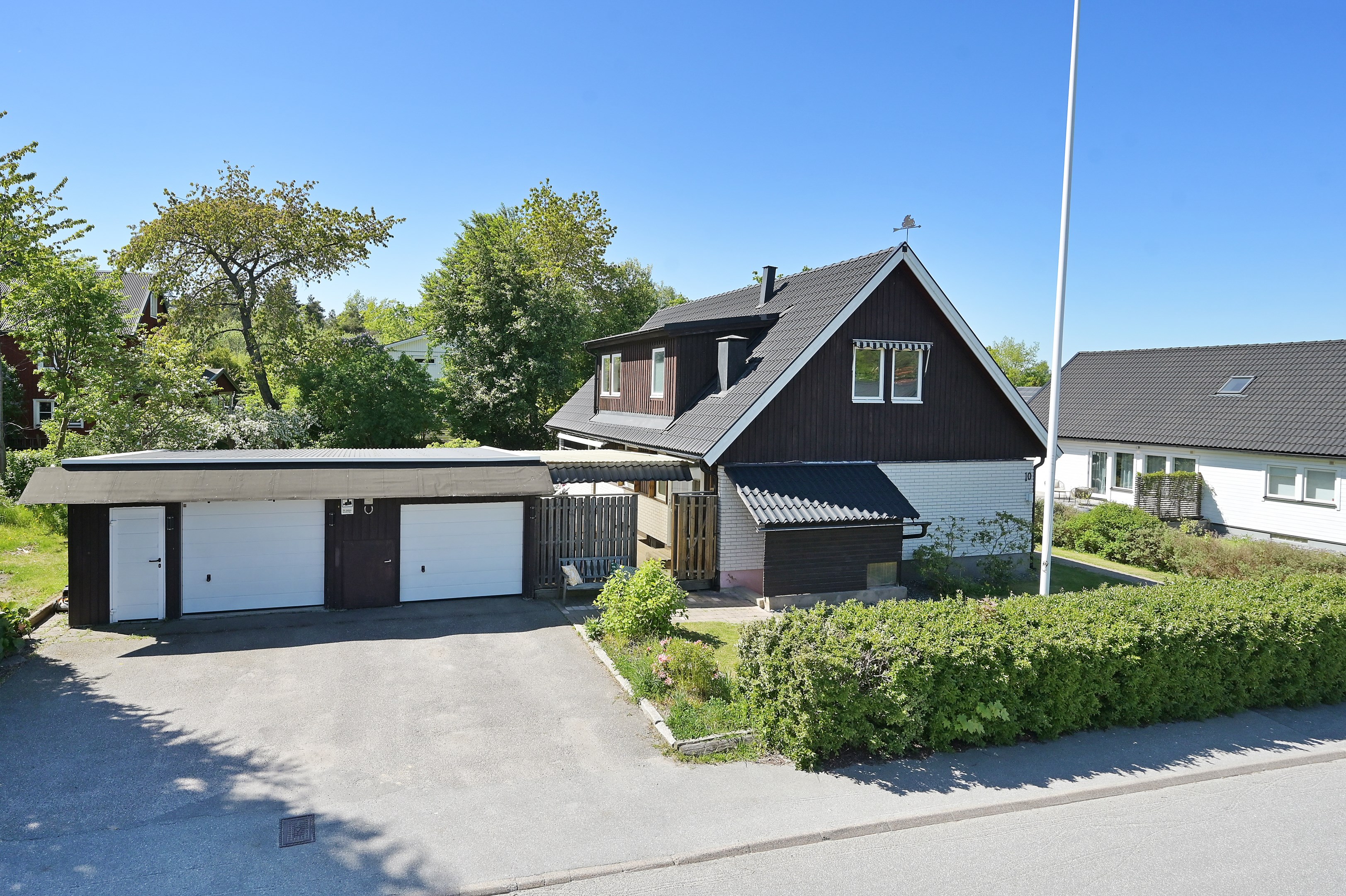 Bostadsbild från Slåttervägen 10, Såld i Ekerö Träkvista, Ekerö