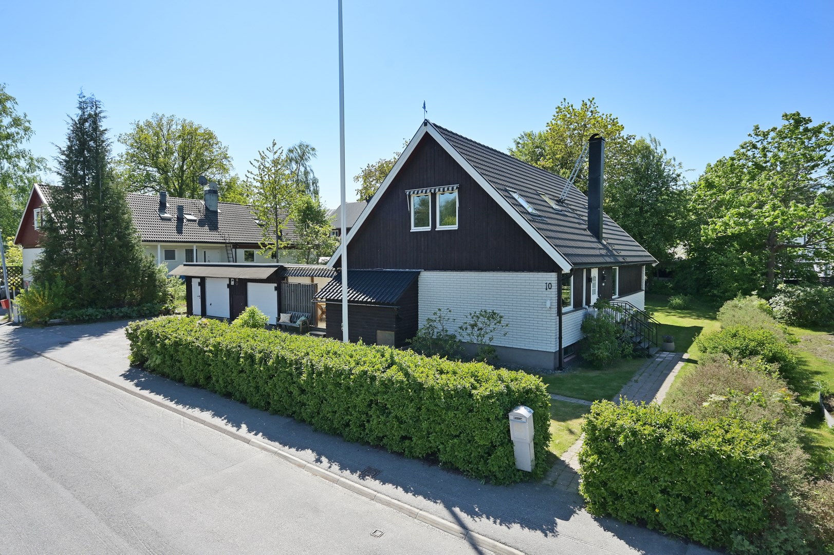 Bostadsbild från Slåttervägen 10, Såld i Ekerö Träkvista, Ekerö