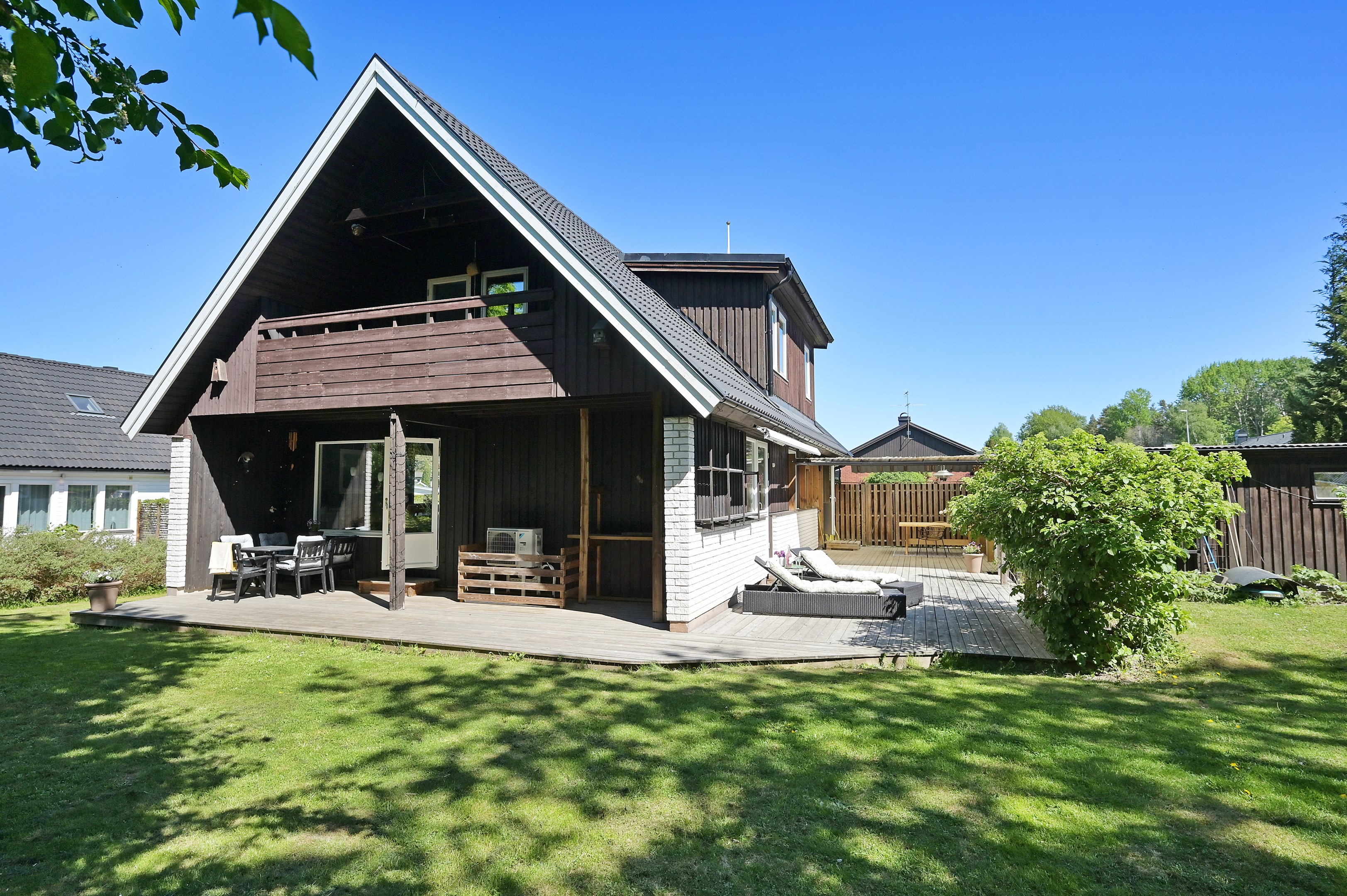 Bostadsbild från Slåttervägen 10, Såld i Ekerö Träkvista, Ekerö