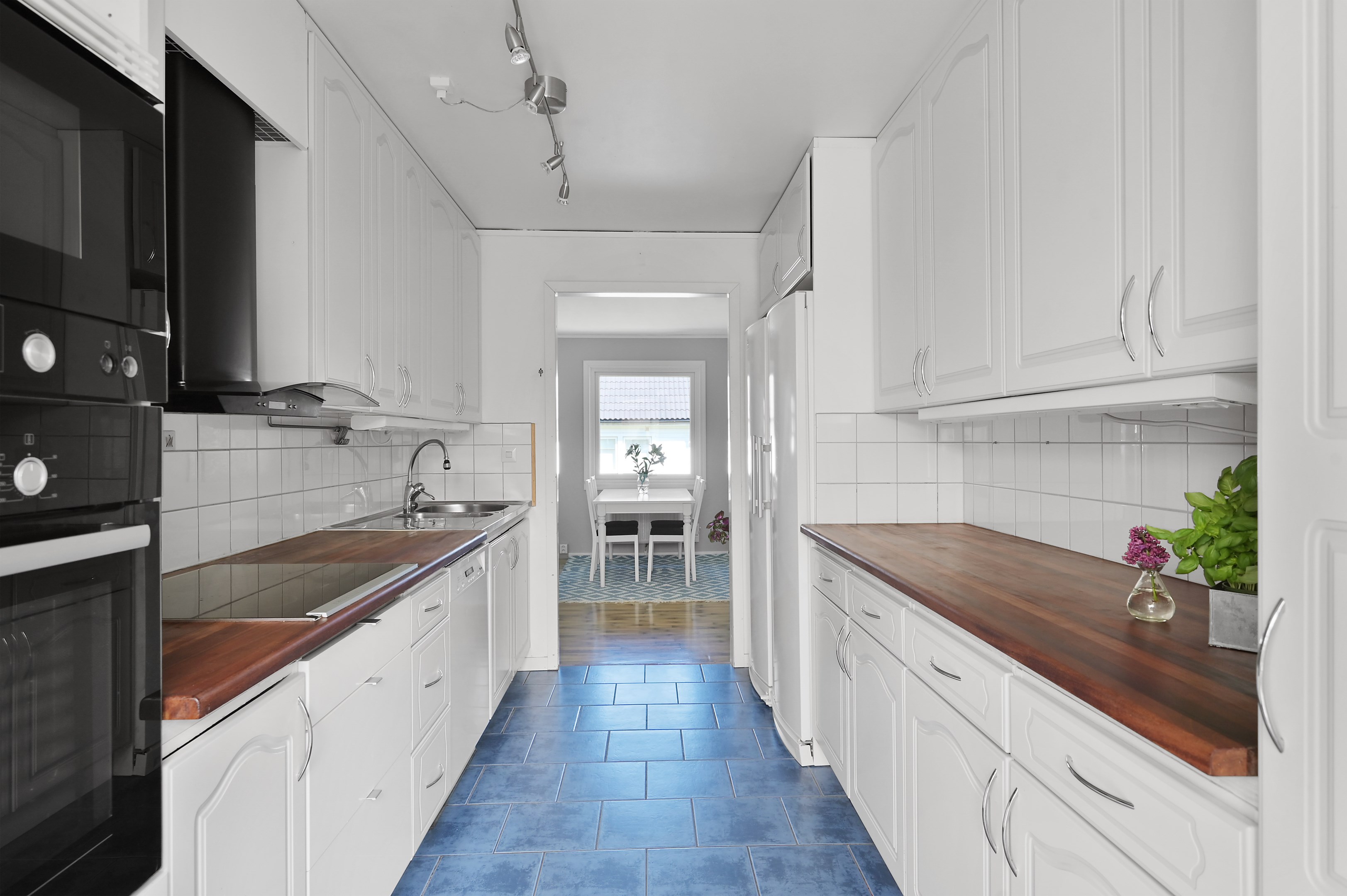 Bostadsbild från Slåttervägen 10, Såld i Ekerö Träkvista, Ekerö