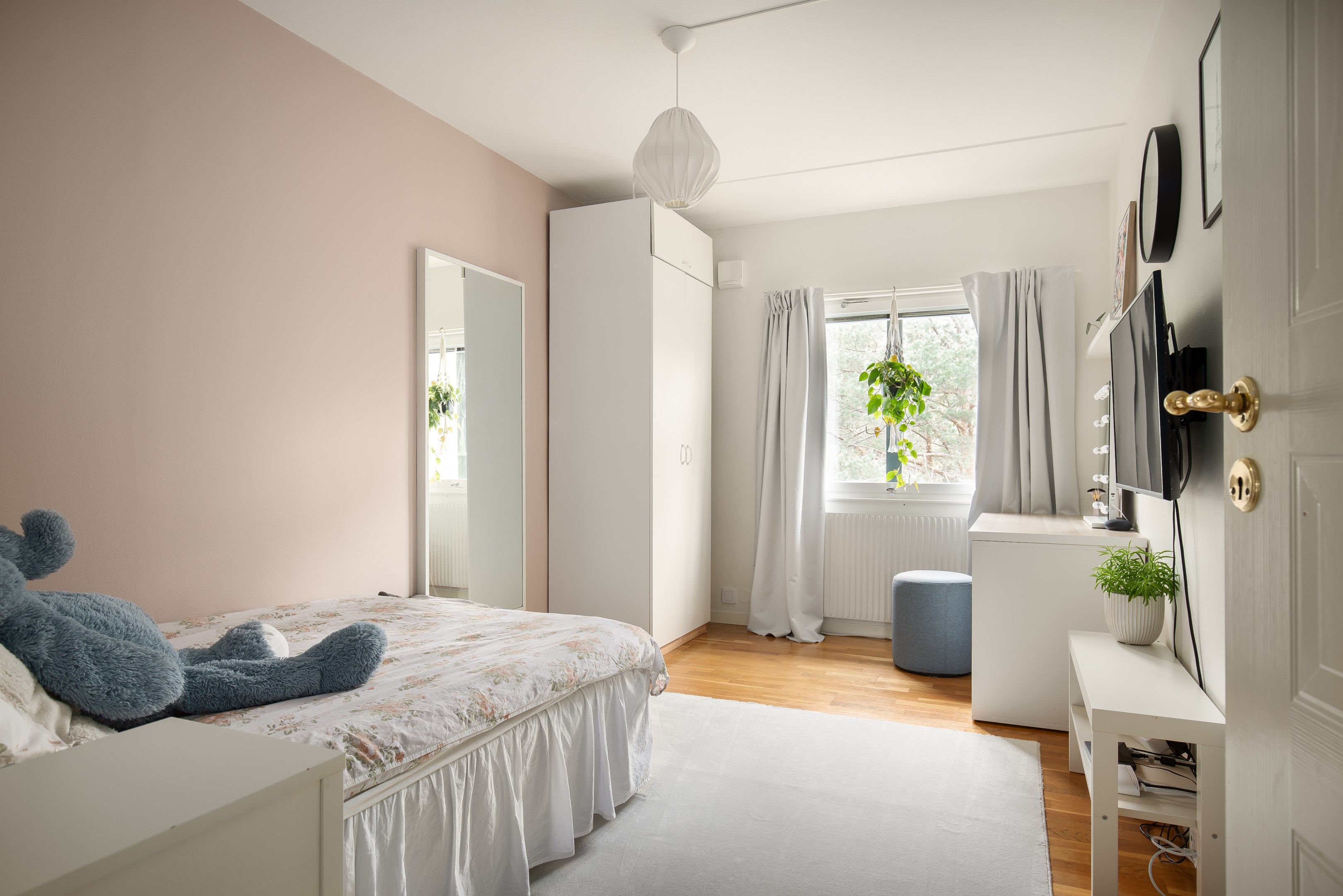 Bostadsbild från Storholmsvägen 308, Till salu i Östra Orminge, Nacka