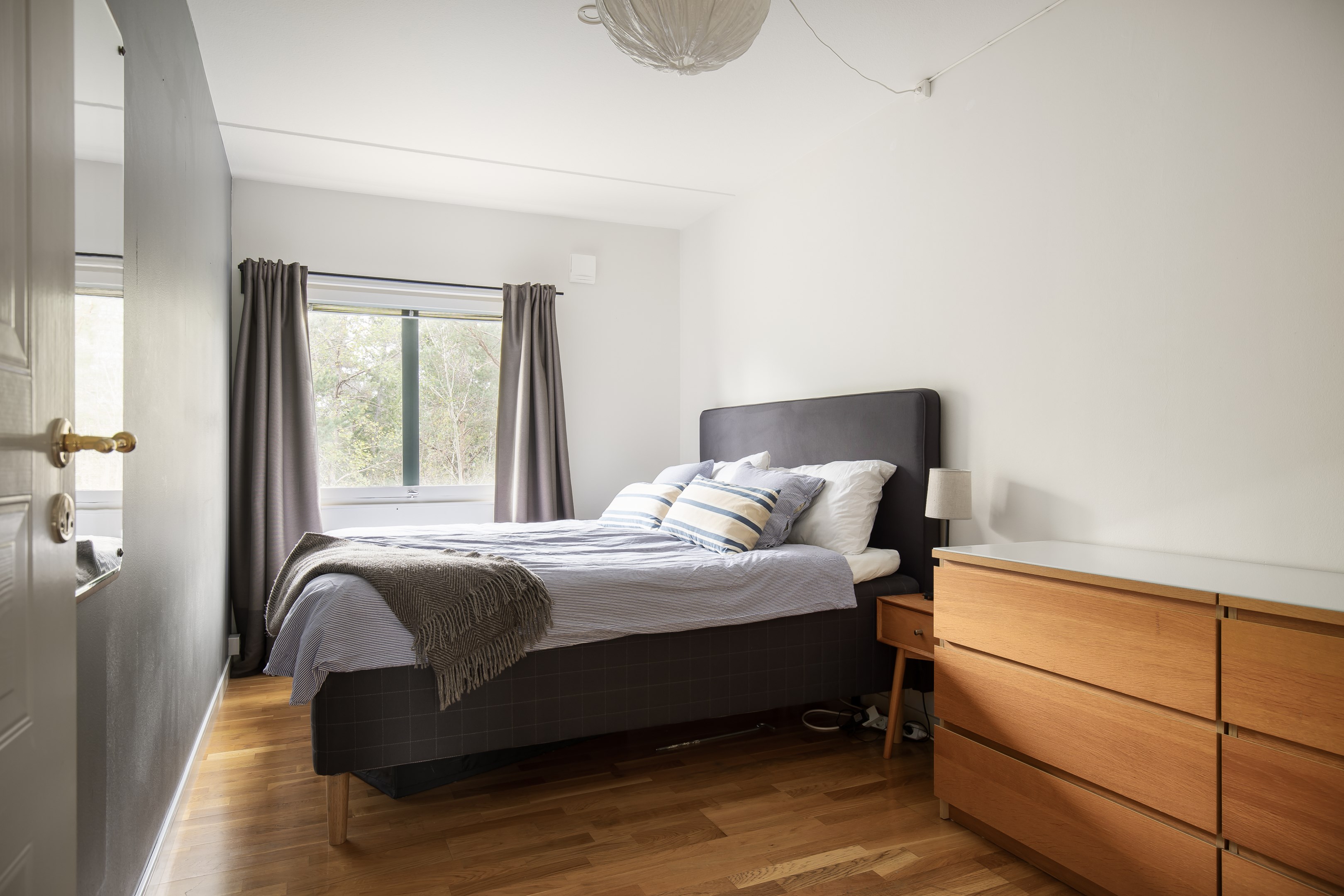 Bostadsbild från Storholmsvägen 308, Till salu i Östra Orminge, Nacka