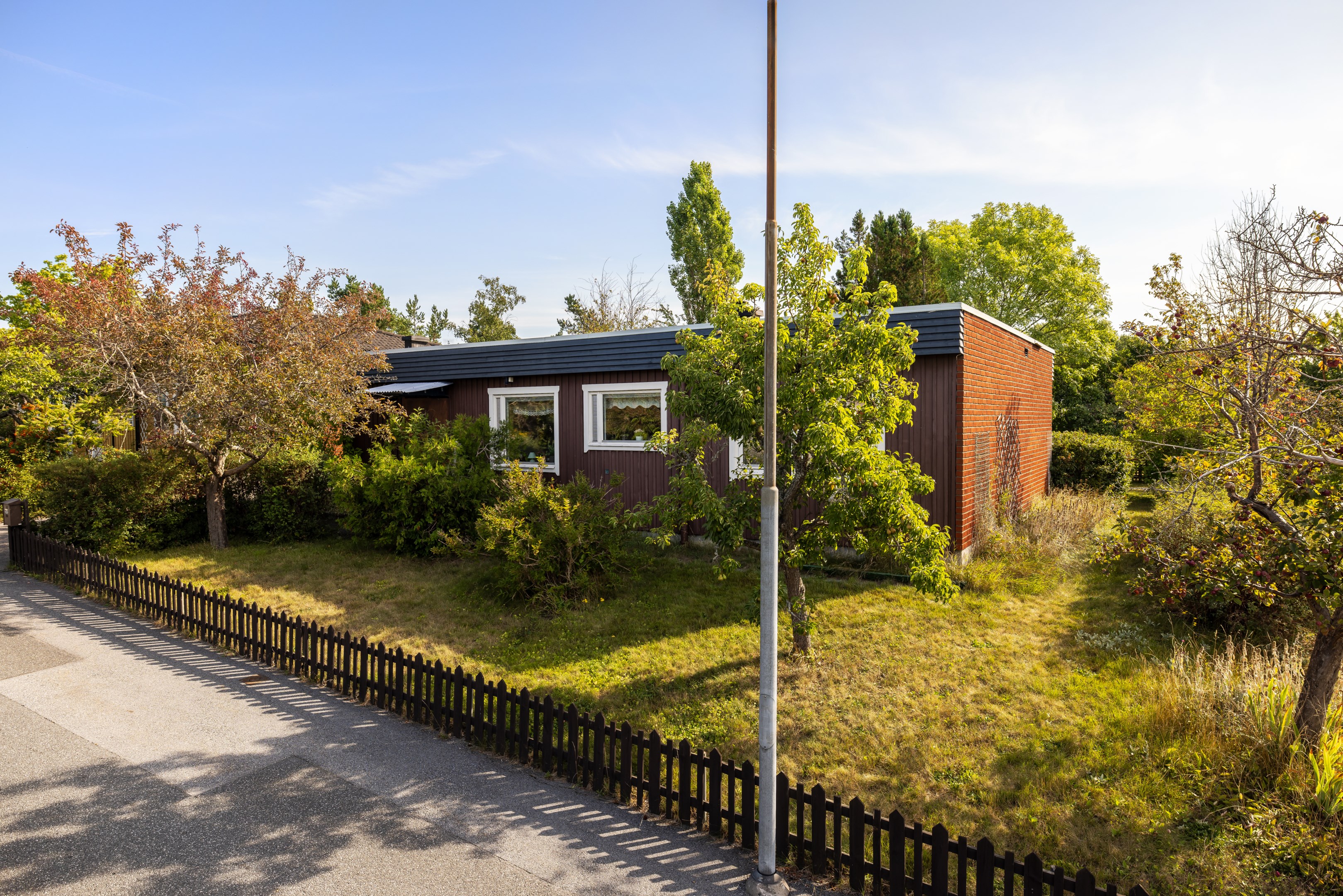 Bostadsbild från Valövägen 21, Såld i Krokhöjden, Nacka