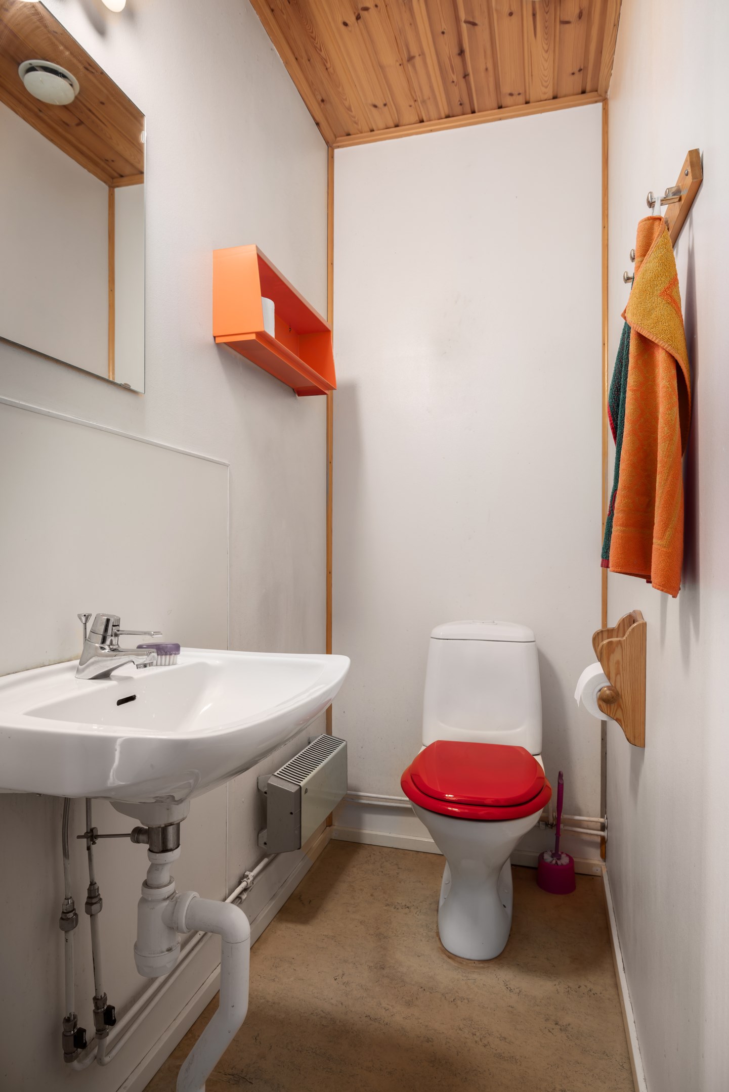 Bostadsbild från Valövägen 21, Såld i Krokhöjden, Nacka