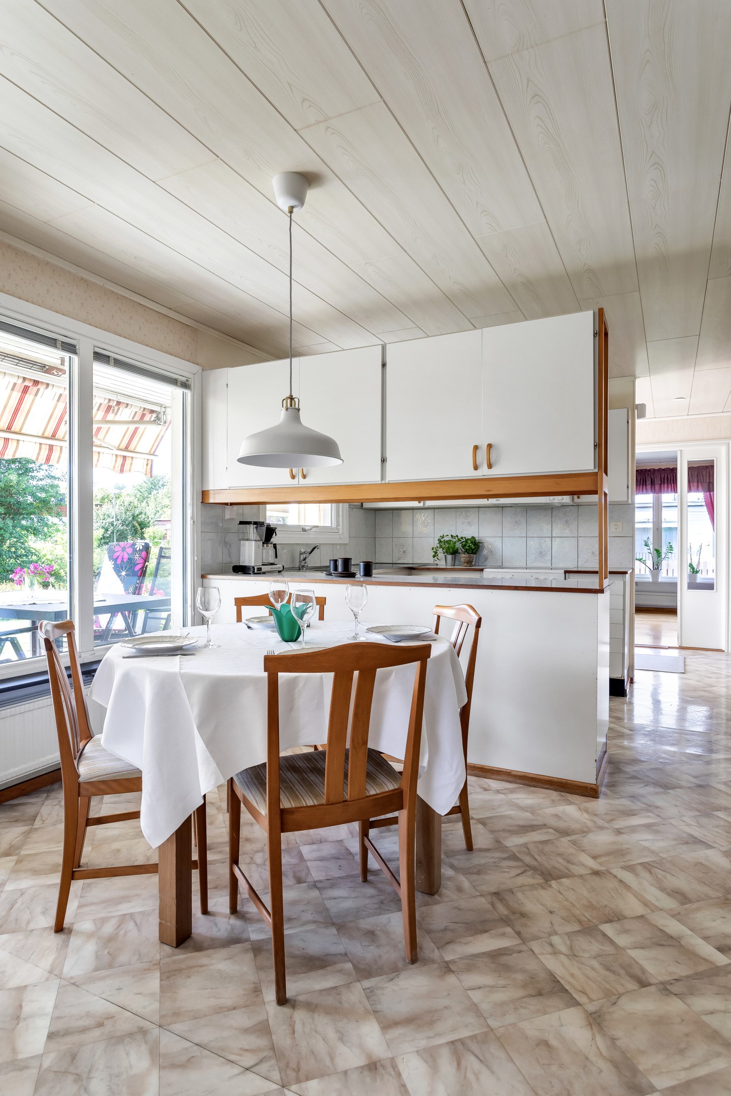 Bostadsbild från Timjansgatan 145, Såld i Årsta, Uppsala