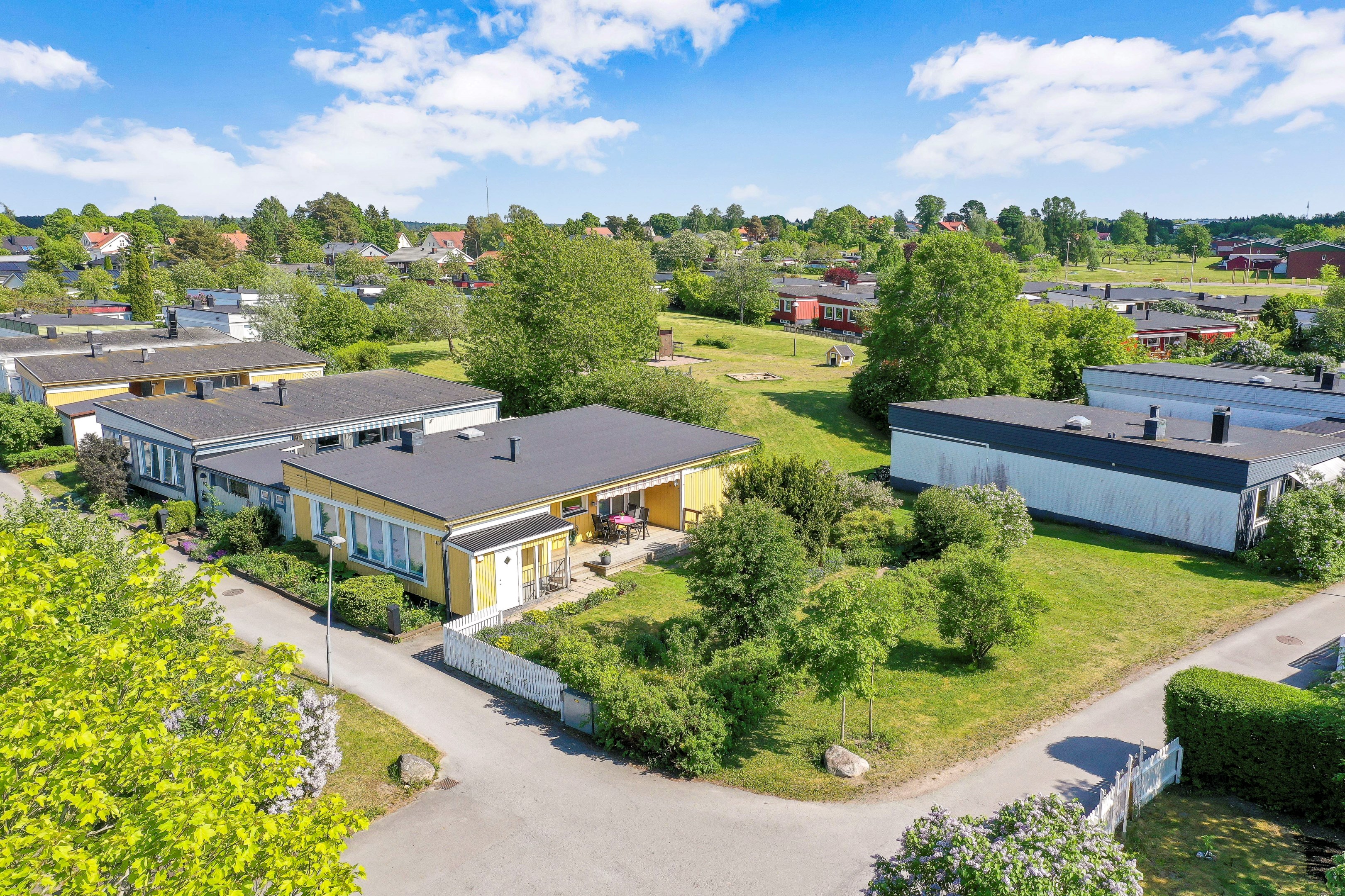 Bostadsbild från Timjansgatan 145, Såld i Årsta, Uppsala