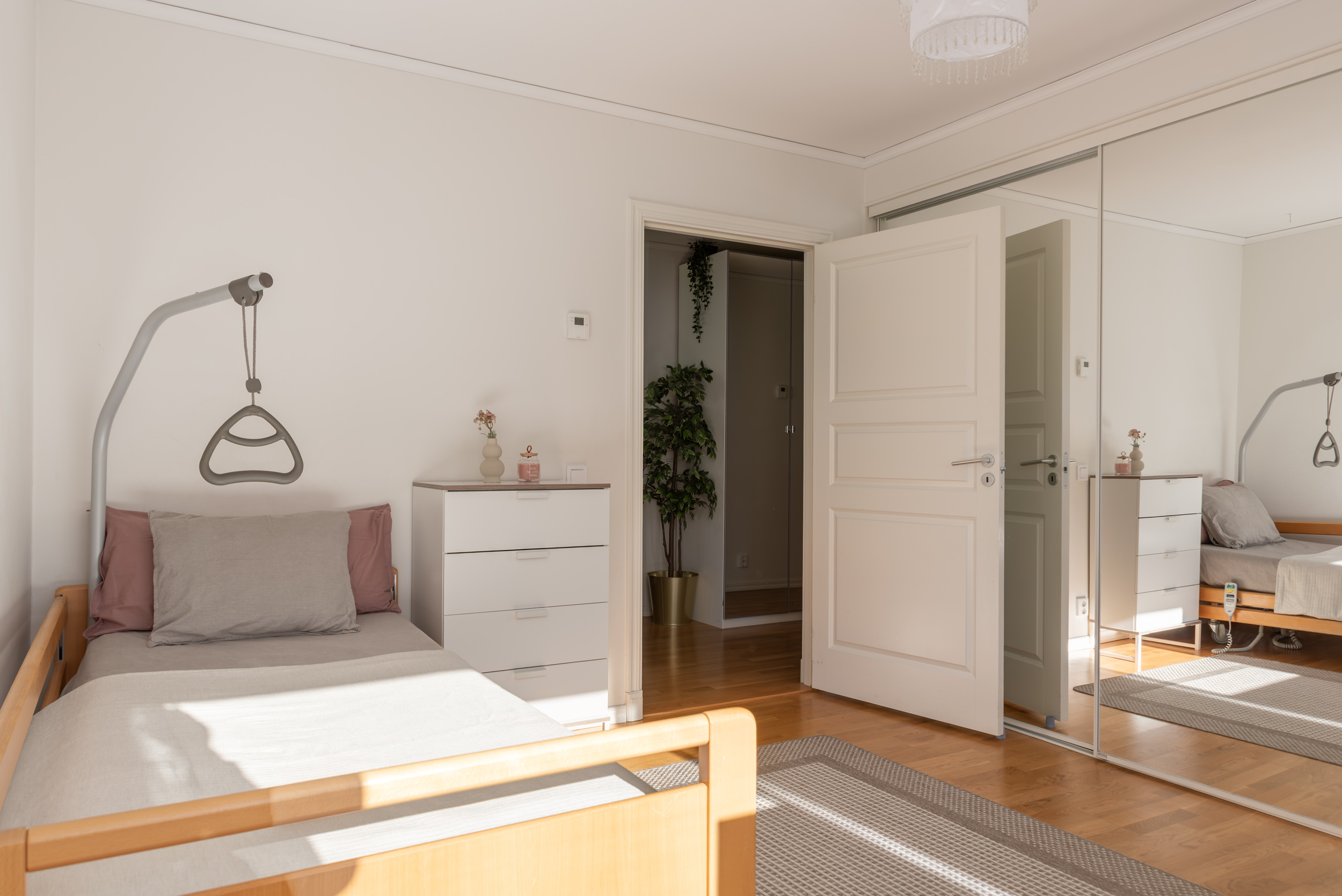 Bostadsbild från Skästa byväg 21, Till salu i Skästa, Västerås