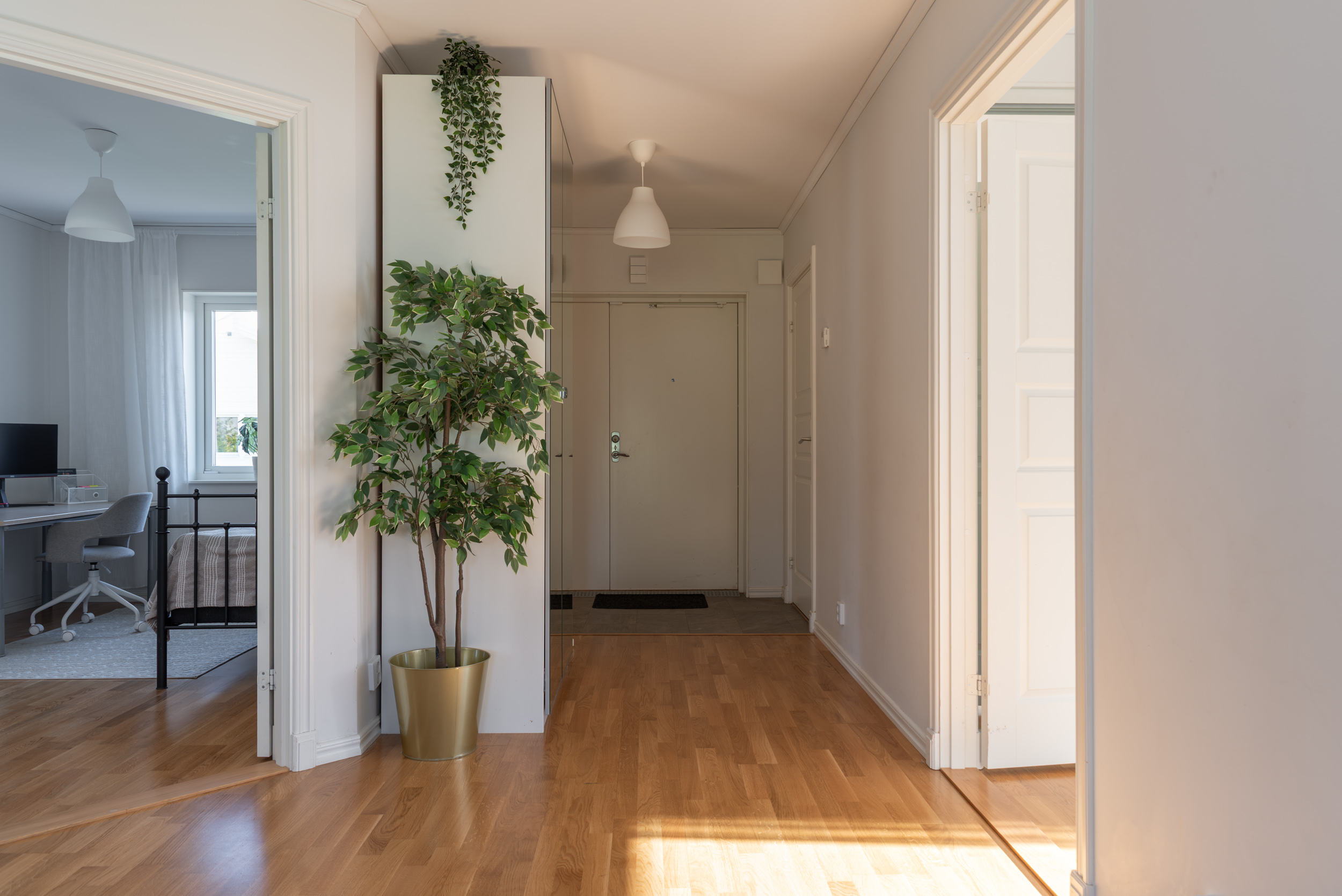 Bostadsbild från Skästa byväg 21, Till salu i Skästa, Västerås