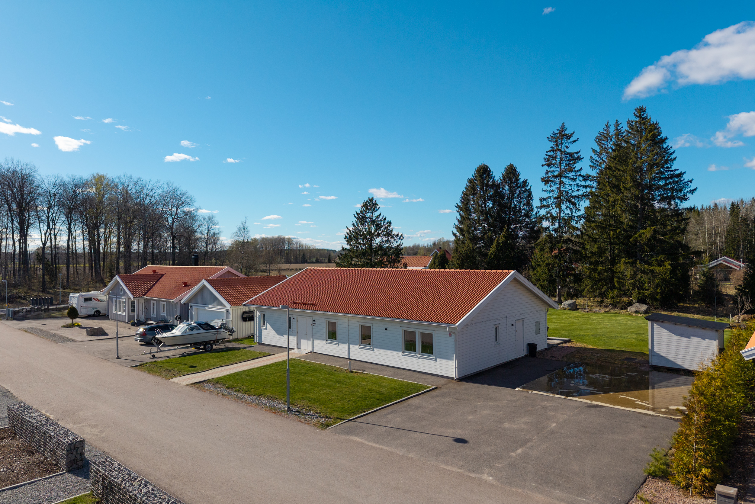 Bostadsbild från Skästa byväg 21, Till salu i Skästa, Västerås