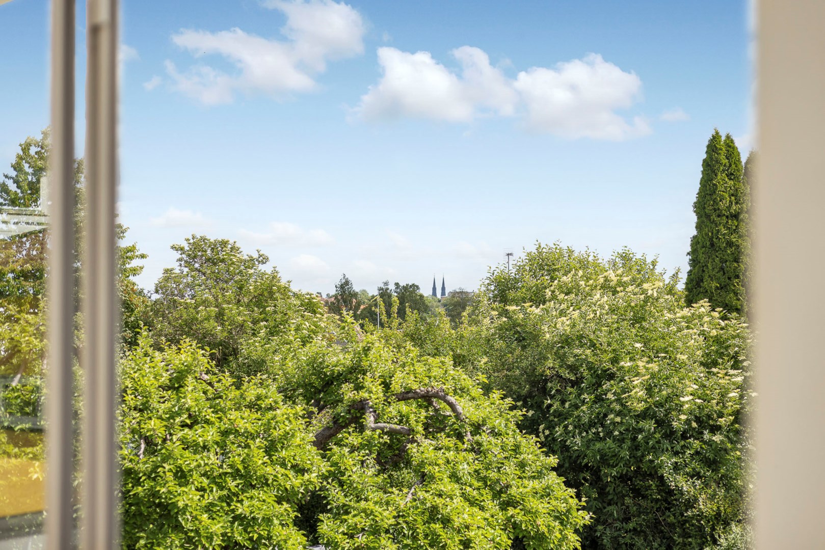Bostadsbild från Bertilsvägen 12B, Såld i Berthåga, Uppsala