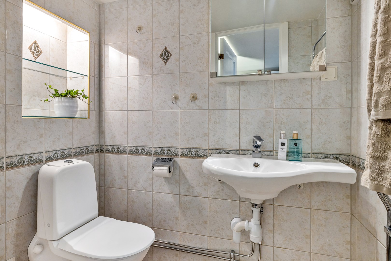 Bostadsbild från Bertilsvägen 12B, Såld i Berthåga, Uppsala