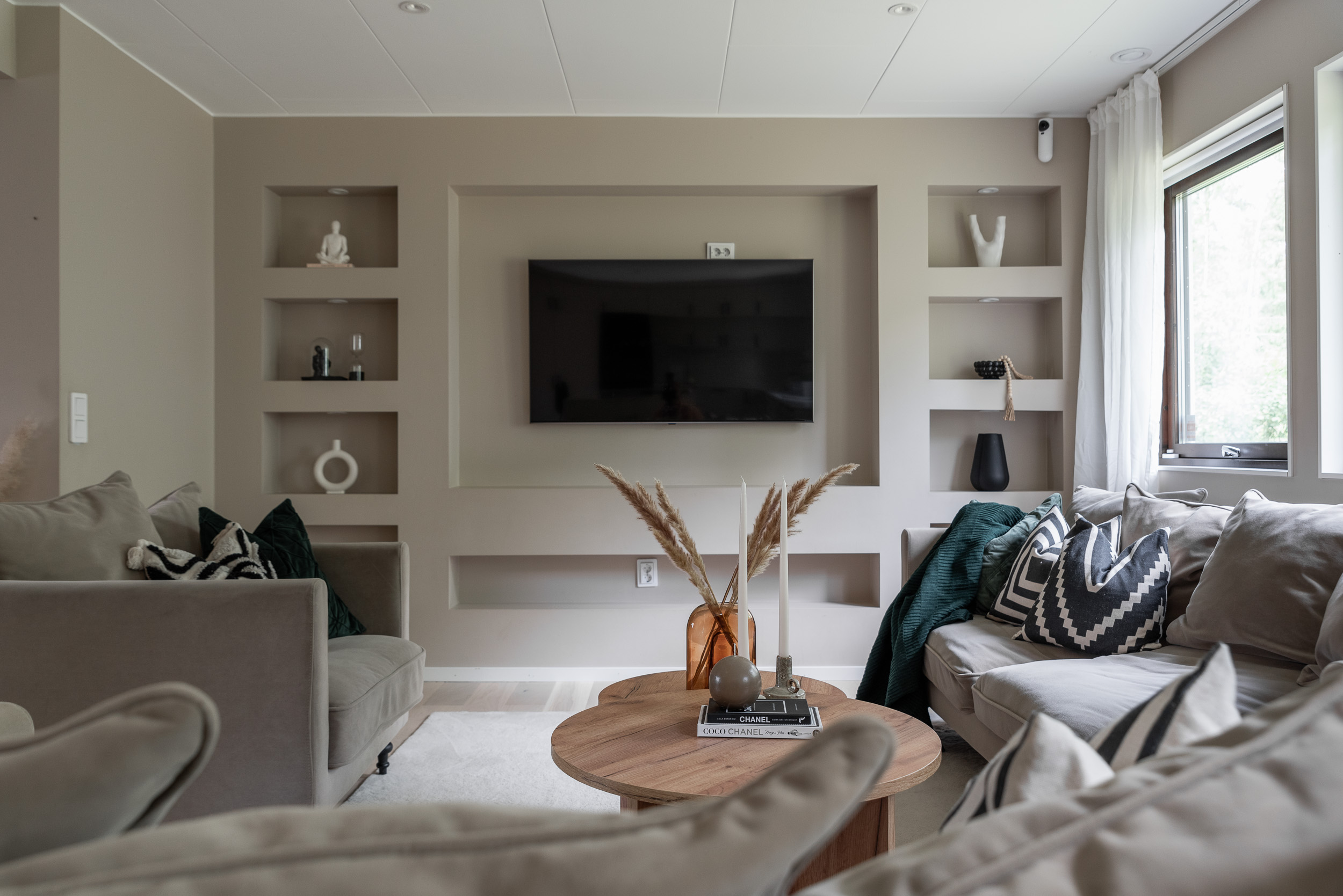 Bostadsbild från Brudslöjevägen 18, Såld i Gryta, Västerås