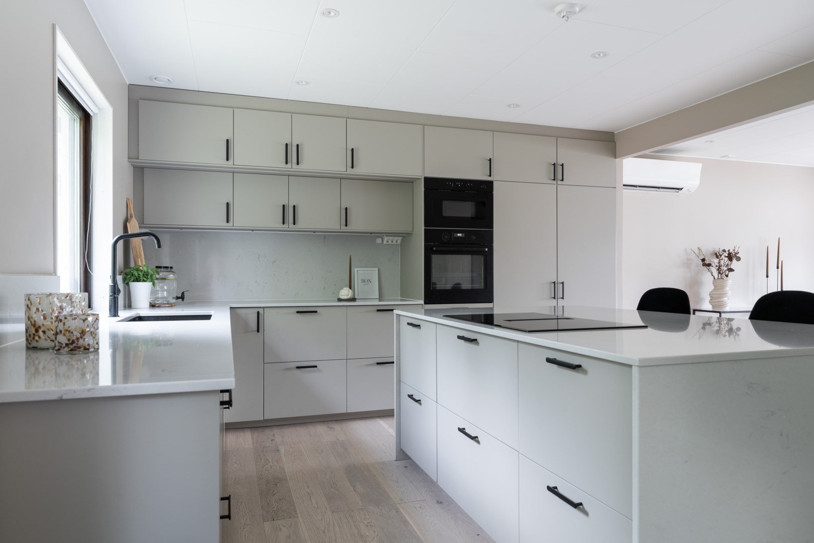 Bostadsbild från Brudslöjevägen 18, Såld i Gryta, Västerås