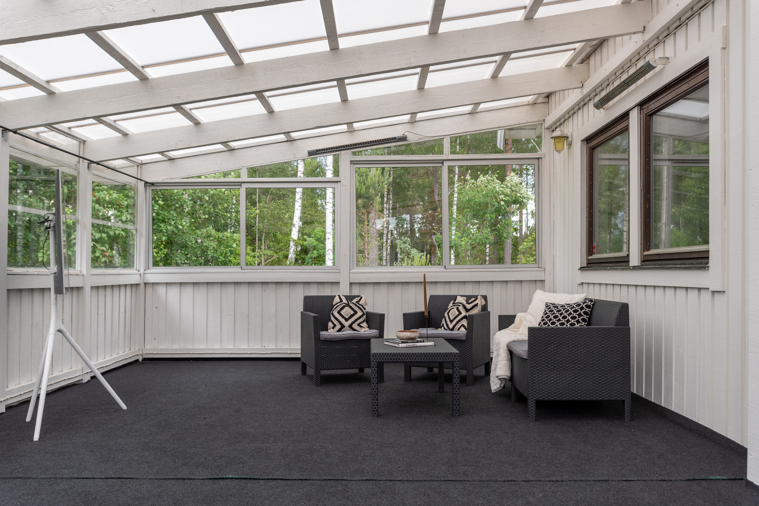 Bostadsbild från Brudslöjevägen 18, Såld i Gryta, Västerås