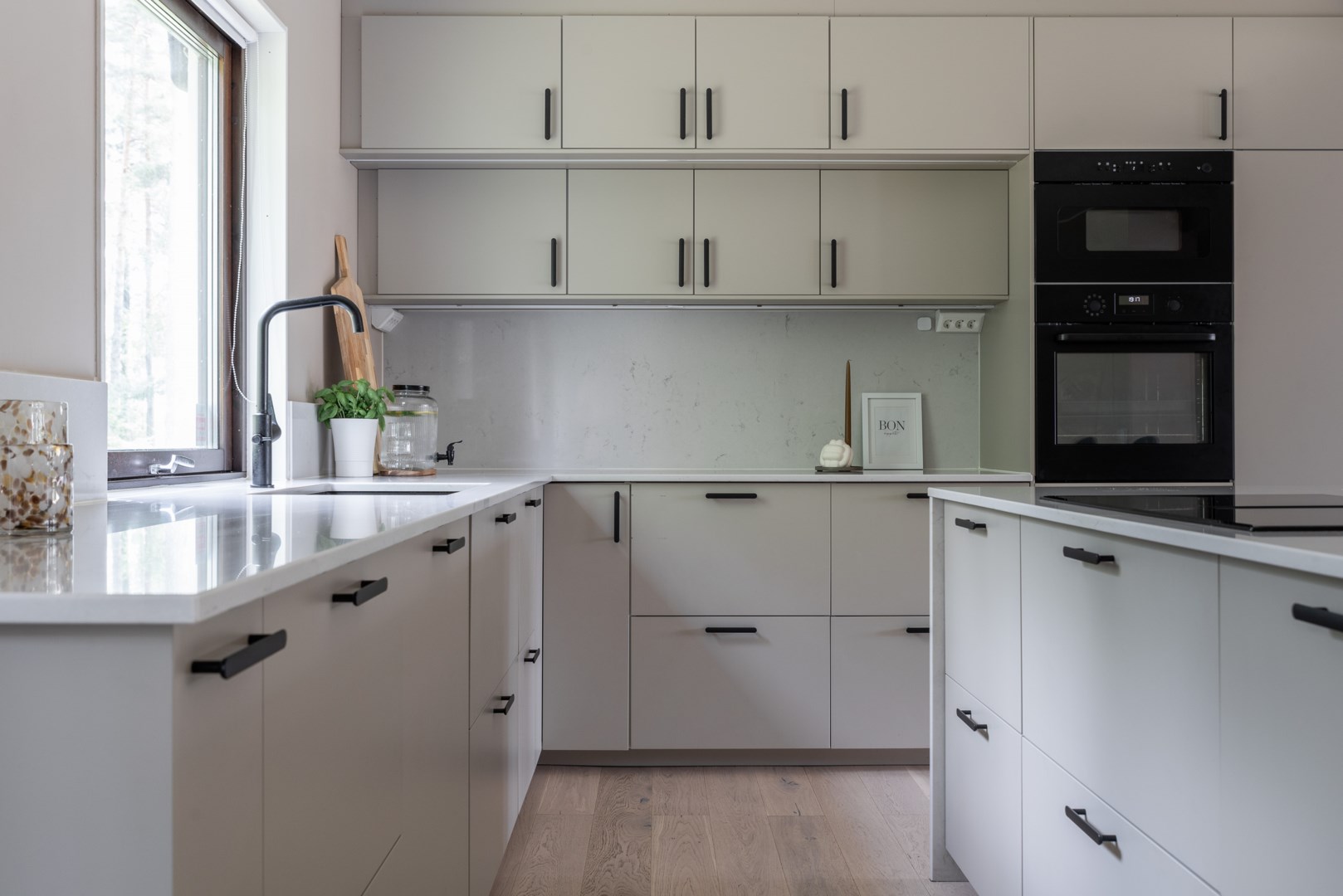 Bostadsbild från Brudslöjevägen 18, Såld i Gryta, Västerås