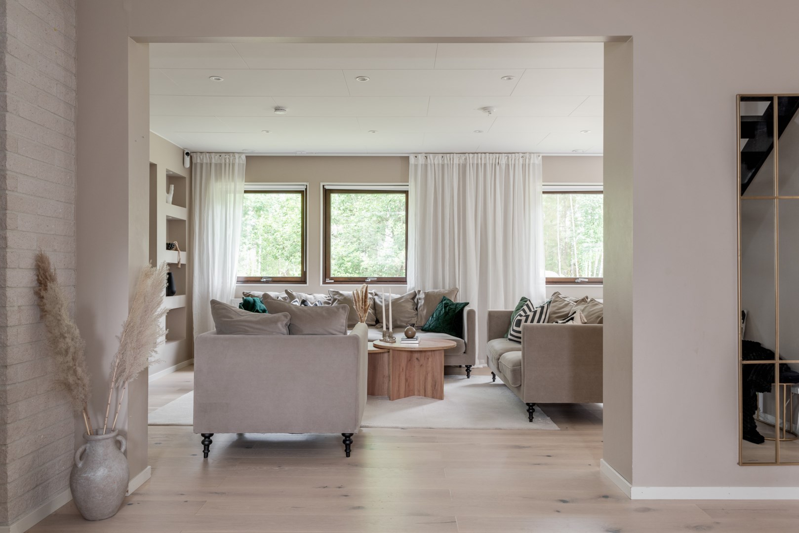 Bostadsbild från Brudslöjevägen 18, Såld i Gryta, Västerås