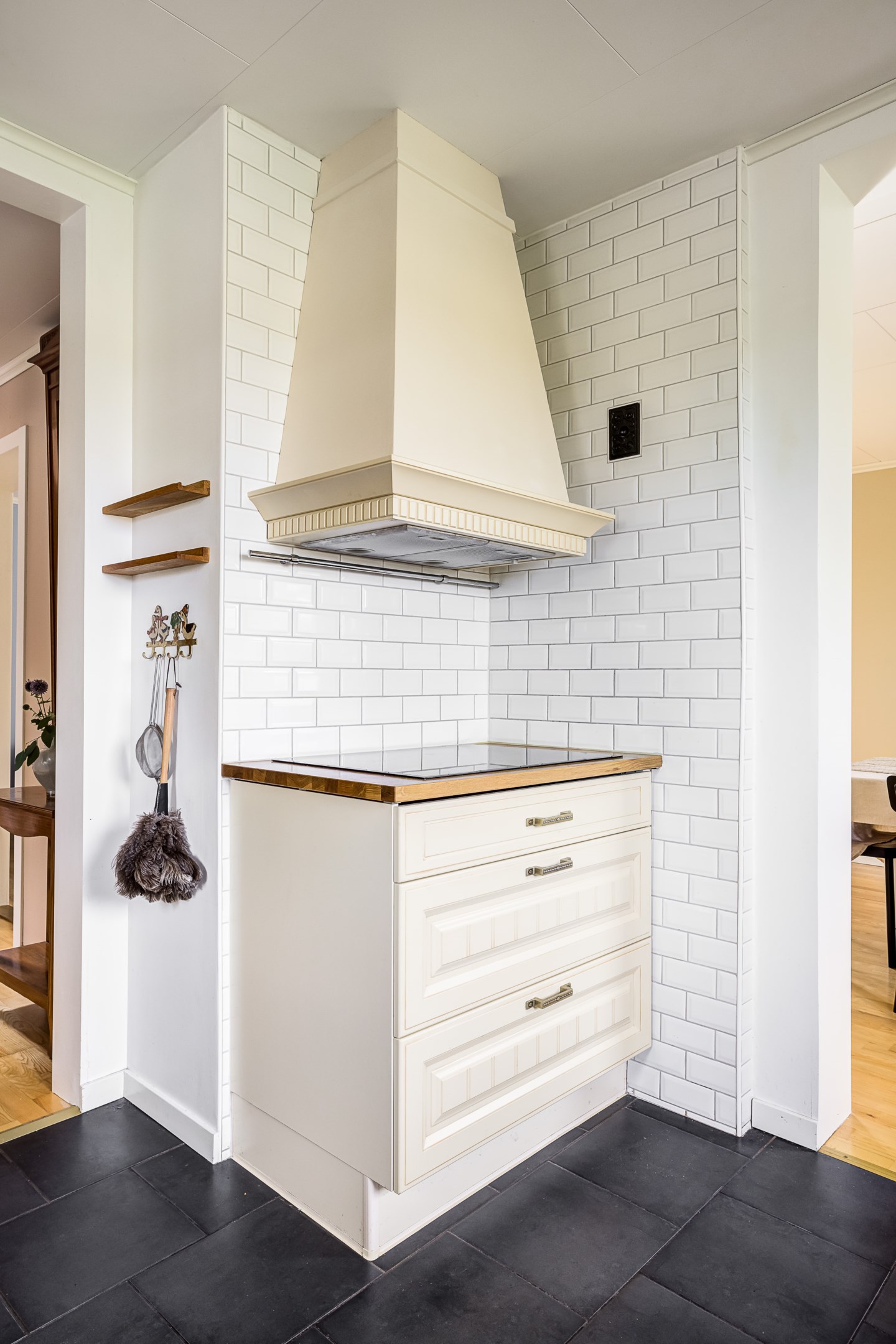 Bostadsbild från Vänge-Väsby Smedjetäppan 32, Såld i Vänge, Uppsala