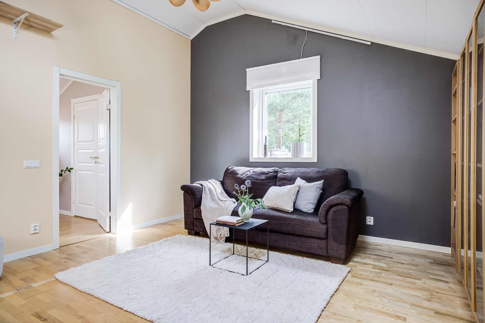 Bostadsbild från Vänge-Väsby Smedjetäppan 32, Såld i Vänge, Uppsala