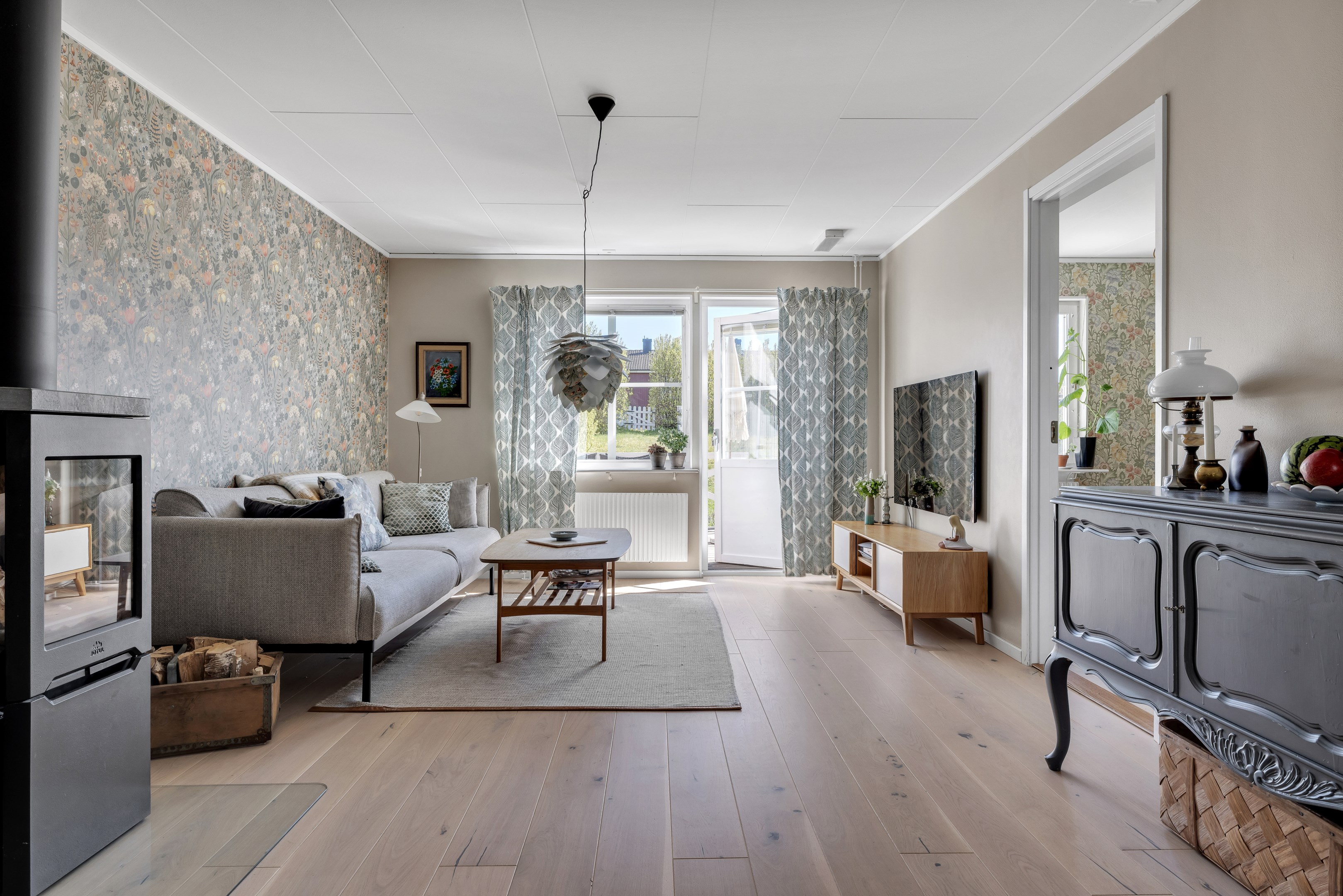 Bostadsbild från Markegångsvägen 16, Såld i Storvreta, Uppsala