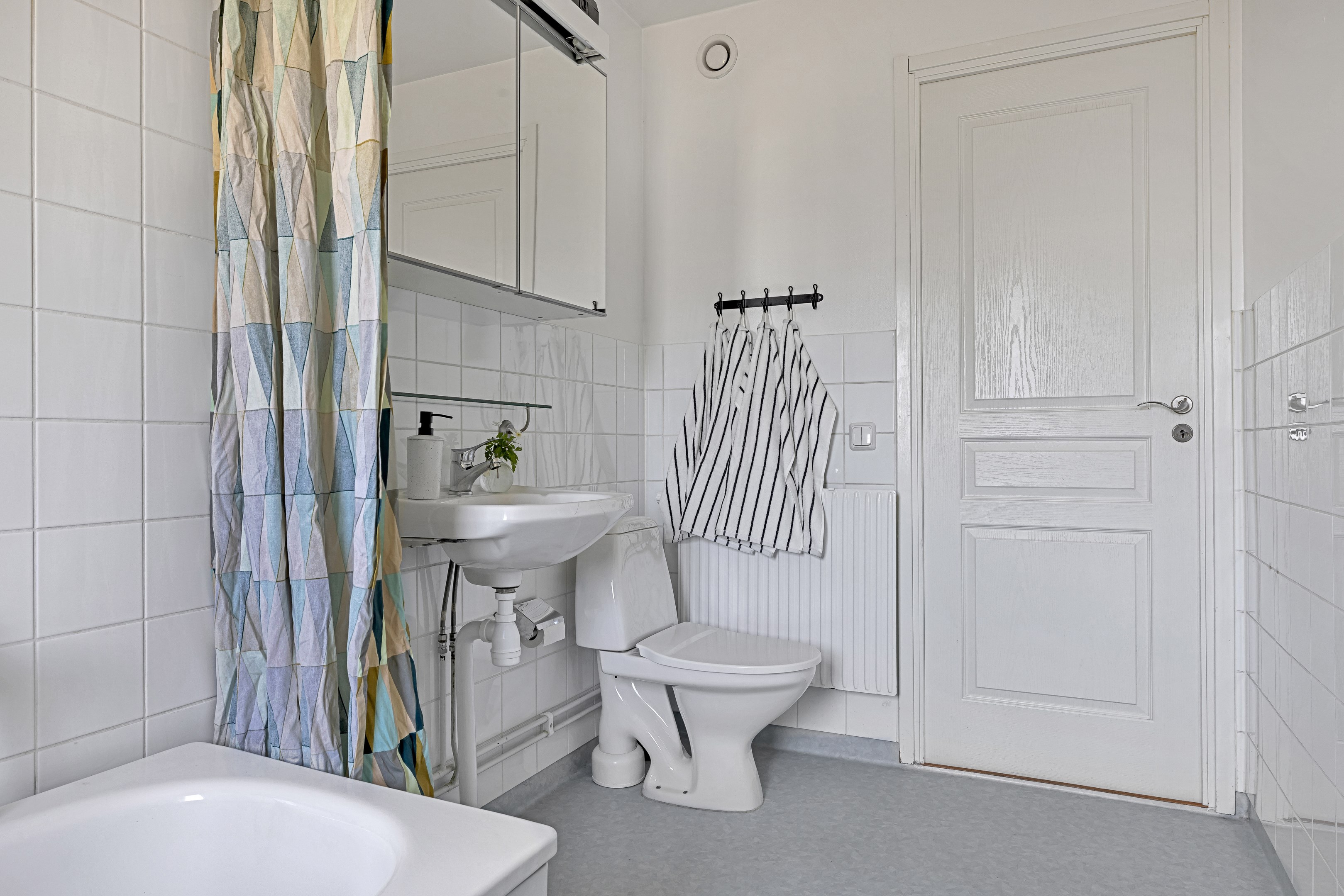 Bostadsbild från Markegångsvägen 16, Såld i Storvreta, Uppsala